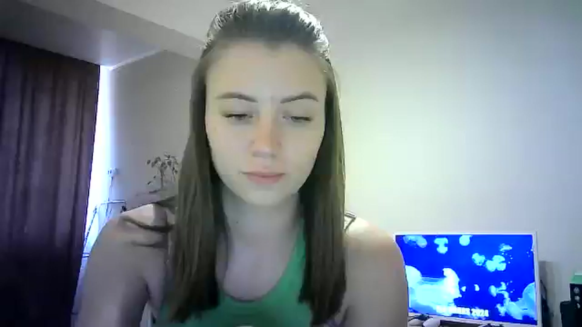 Gallery image thumbnail from Sulfate0's myfreecams stream on, 06/14/2024, 11:45 image 10 of 20