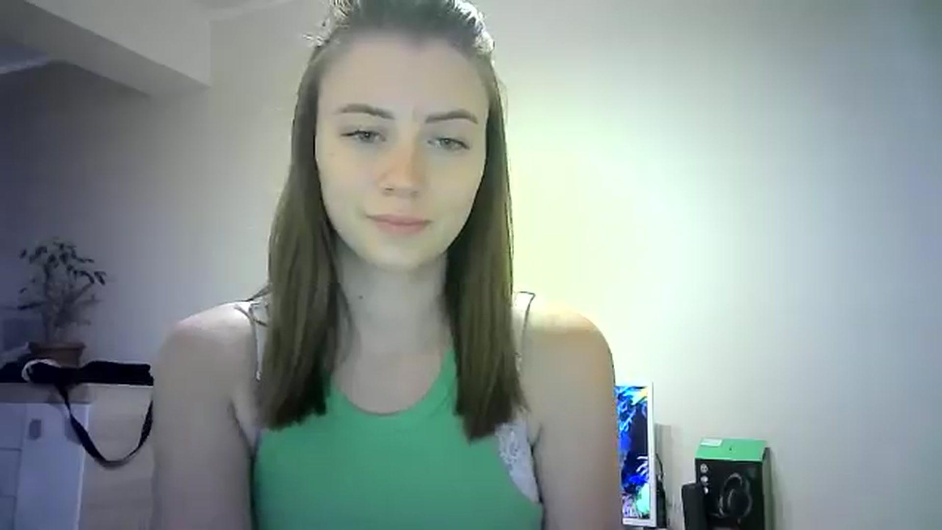 Gallery image thumbnail from Sulfate0's myfreecams stream on, 06/14/2024, 11:45 image 17 of 20