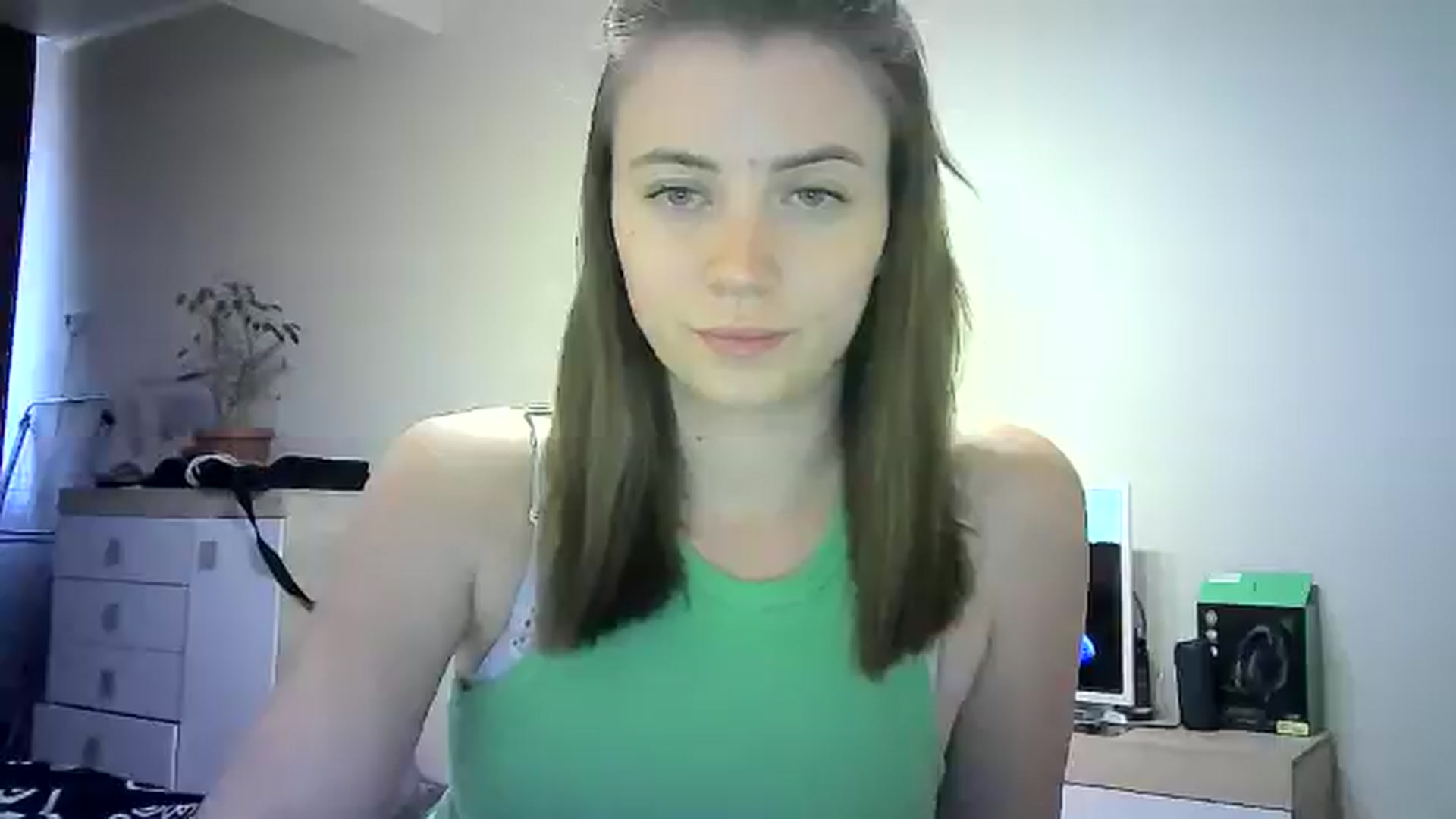 Gallery image thumbnail from Sulfate0's myfreecams stream on, 06/14/2024, 13:11 image 5 of 20