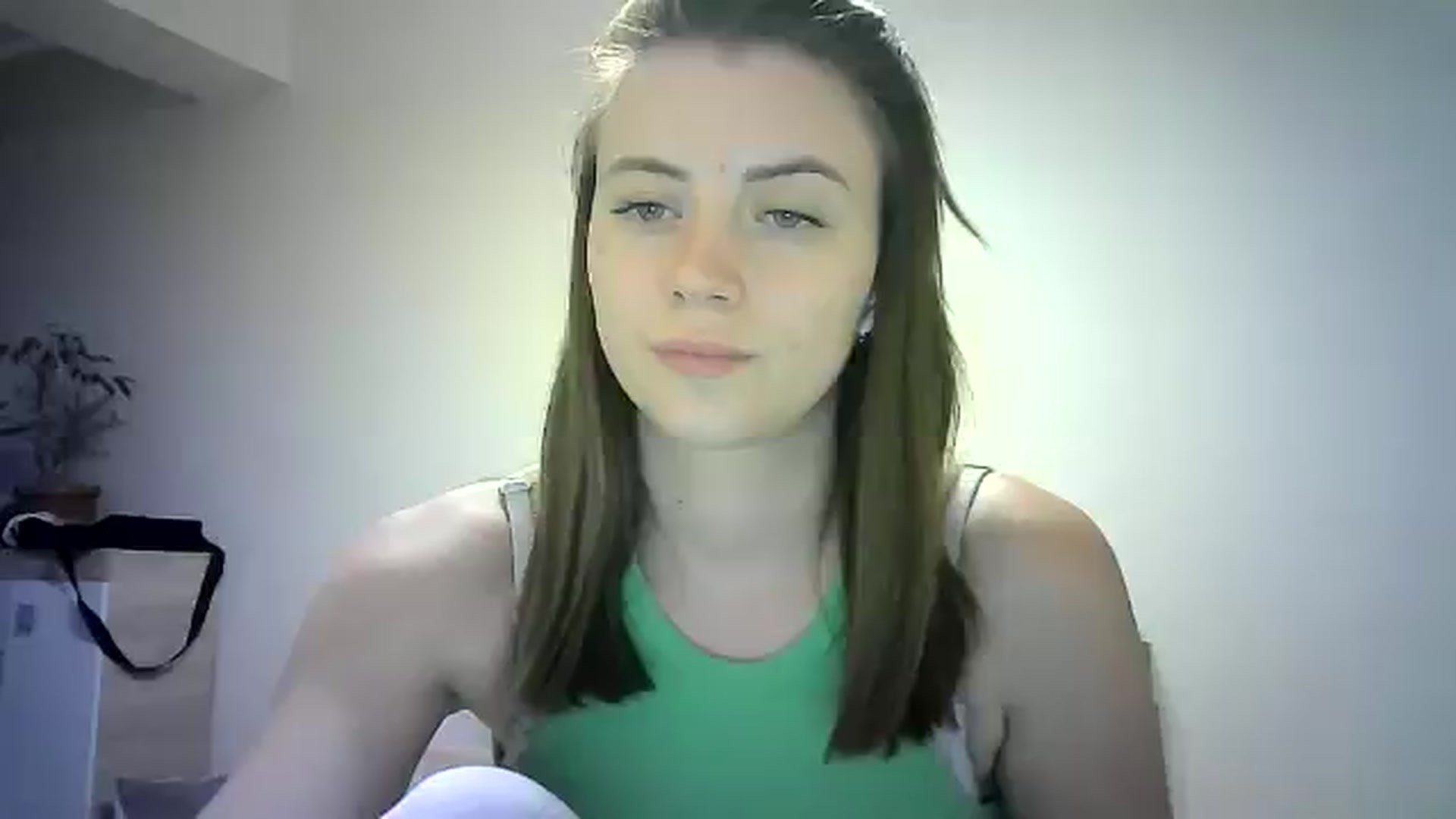 Gallery image thumbnail from Sulfate0's myfreecams stream on, 06/14/2024, 14:00 image 14 of 20