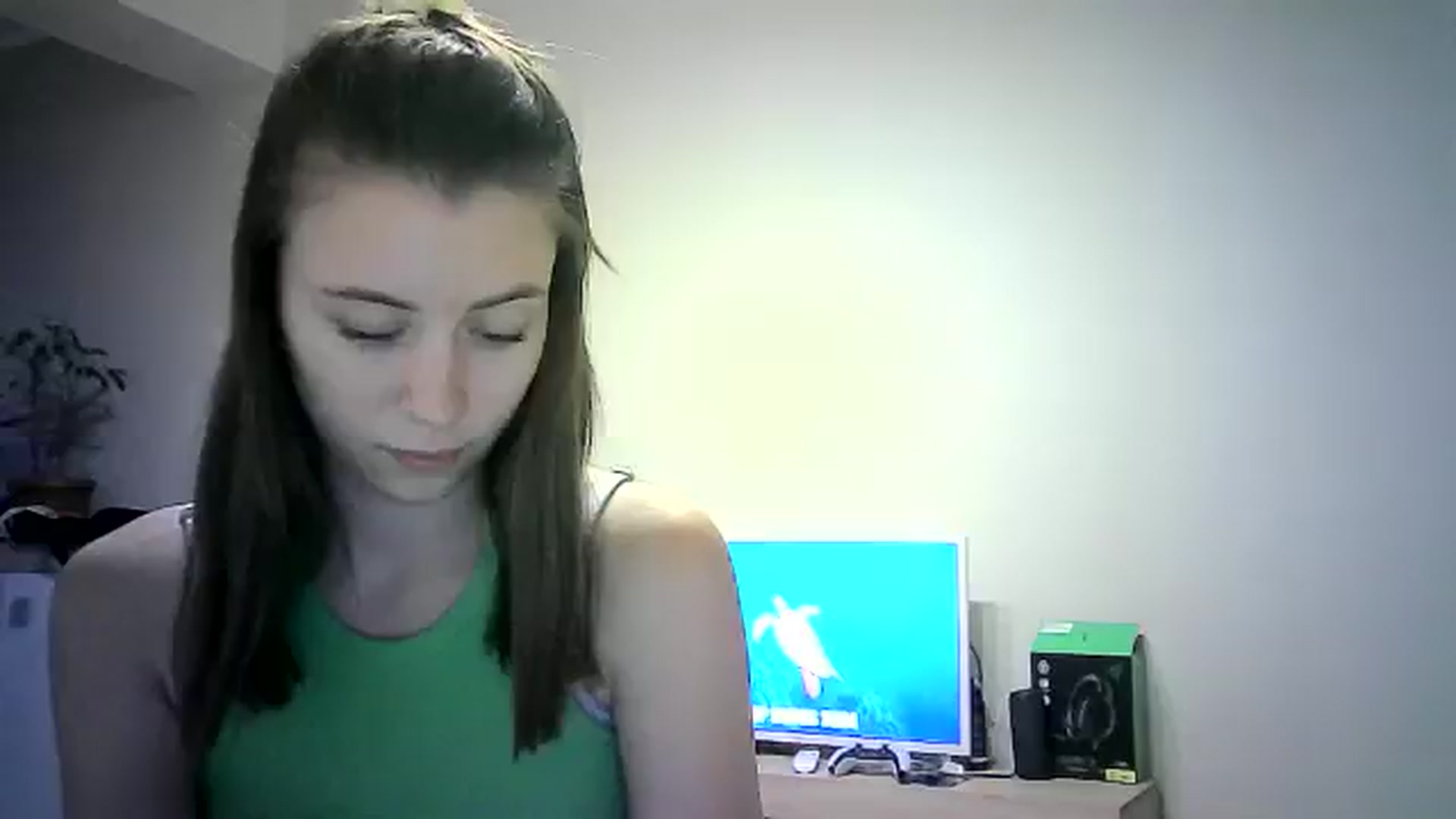 Gallery image thumbnail from Sulfate0's myfreecams stream on, 06/14/2024, 14:00 image 5 of 20