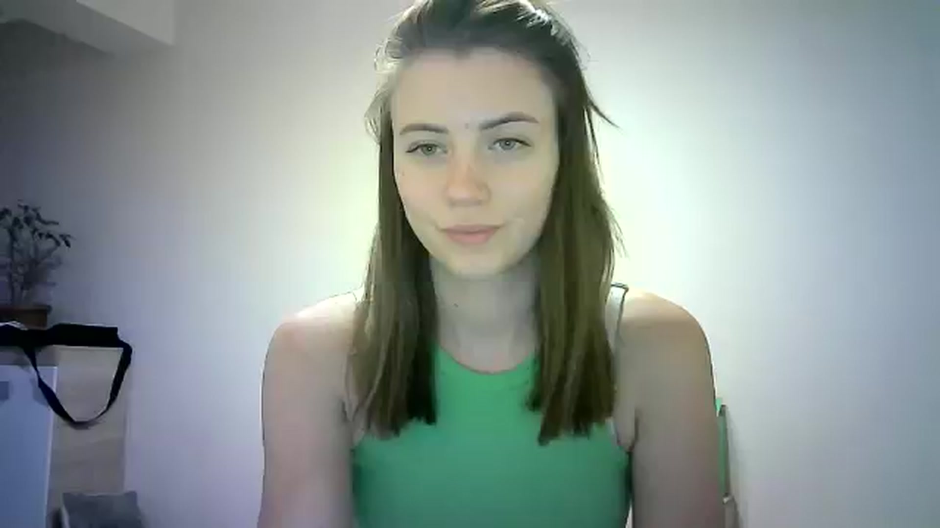 Gallery image thumbnail from Sulfate0's myfreecams stream on, 06/14/2024, 15:01 image 1 of 20
