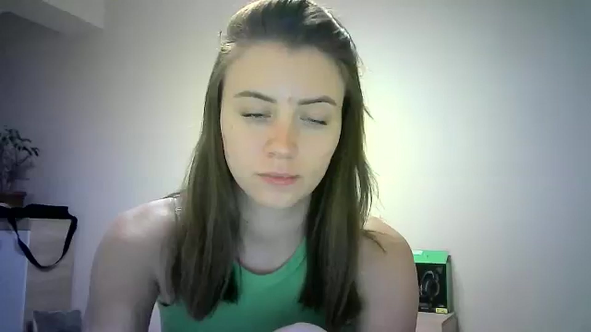 Gallery image thumbnail from Sulfate0's myfreecams stream on, 06/14/2024, 15:01 image 6 of 20