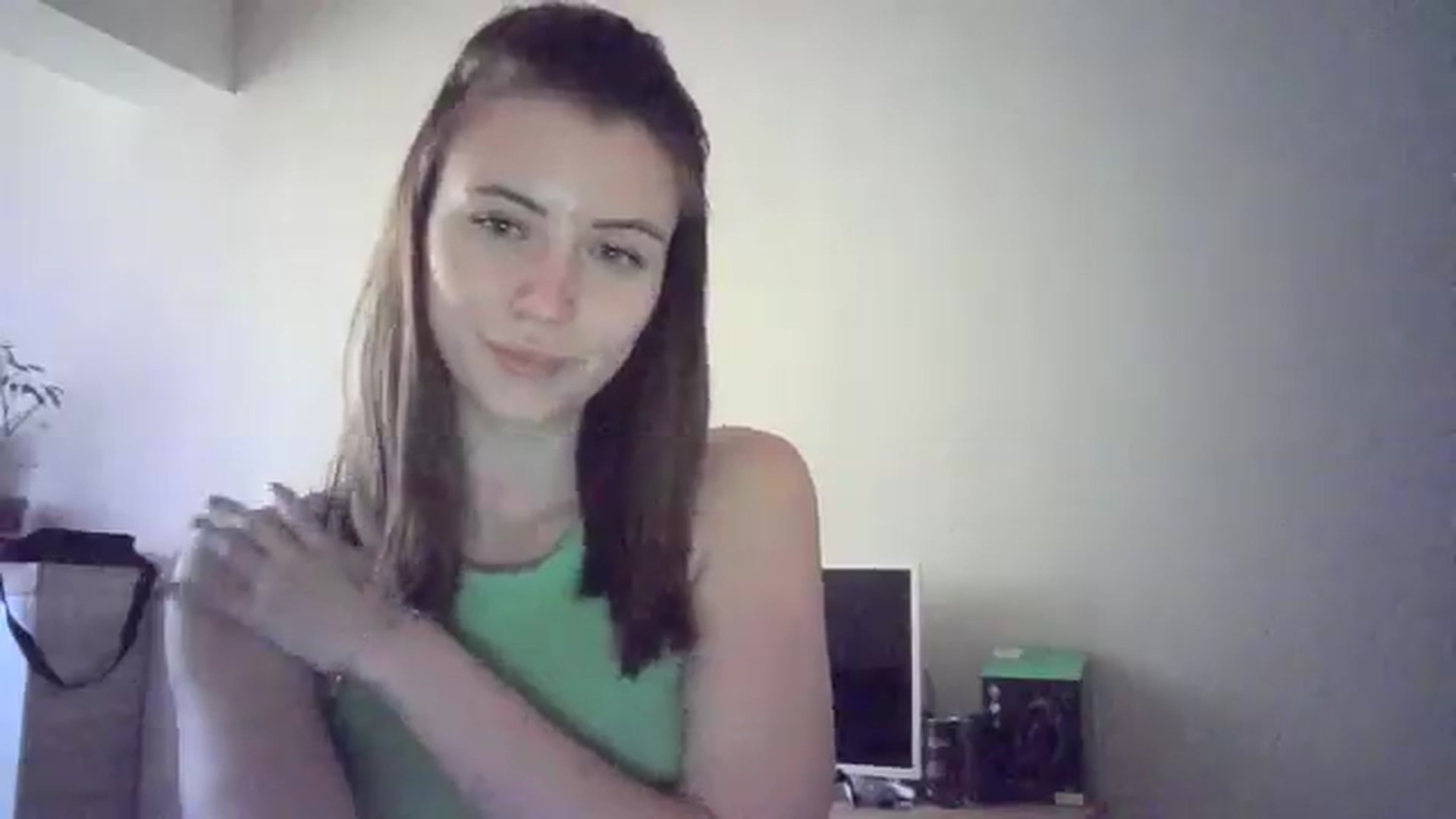 Gallery image thumbnail from Sulfate0's myfreecams stream on, 06/14/2024, 15:26 image 19 of 20