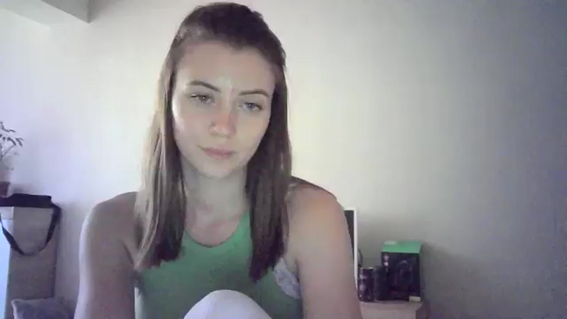 Gallery image thumbnail from Sulfate0's myfreecams stream on, 06/14/2024, 15:26 image 3 of 20