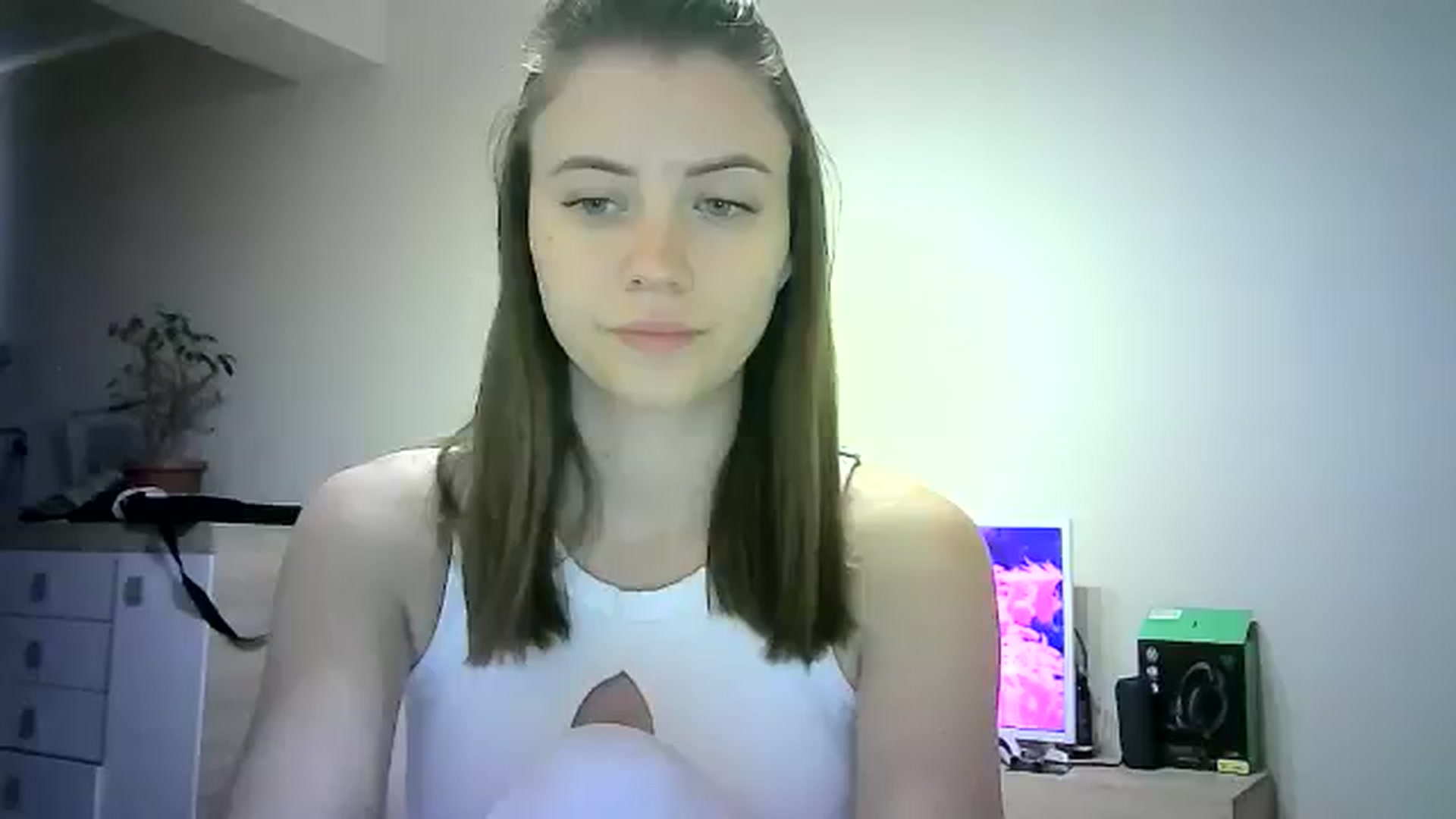 Gallery image thumbnail from Sulfate0's myfreecams stream on, 06/15/2024, 08:41 image 19 of 20