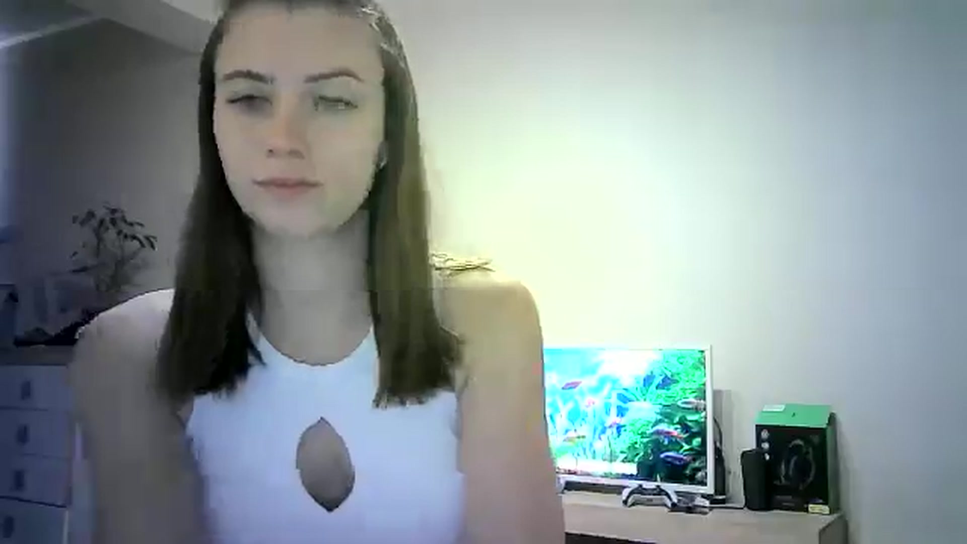 Gallery image thumbnail from Sulfate0's myfreecams stream on, 06/15/2024, 08:56 image 17 of 20