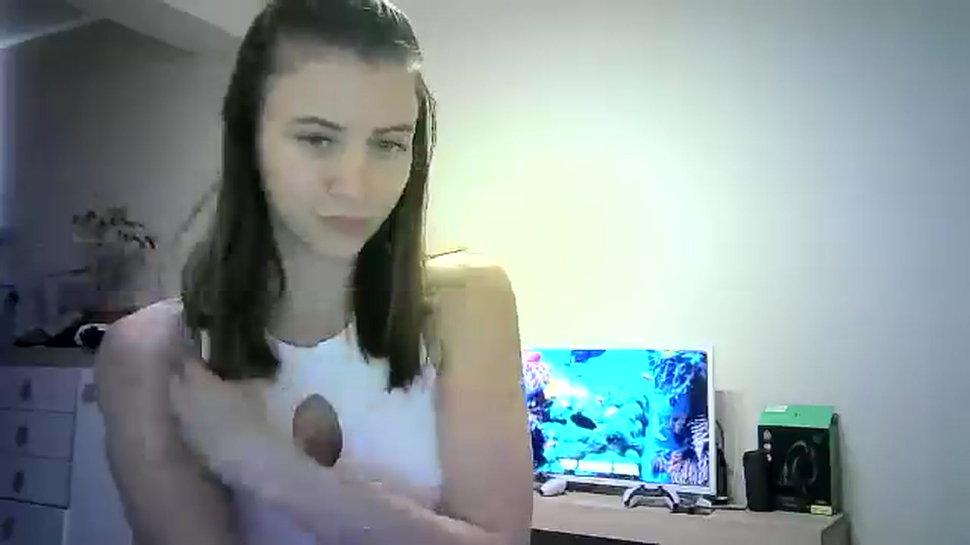 Gallery image thumbnail from Sulfate0's myfreecams stream on, 06/15/2024, 08:56 image 14 of 20
