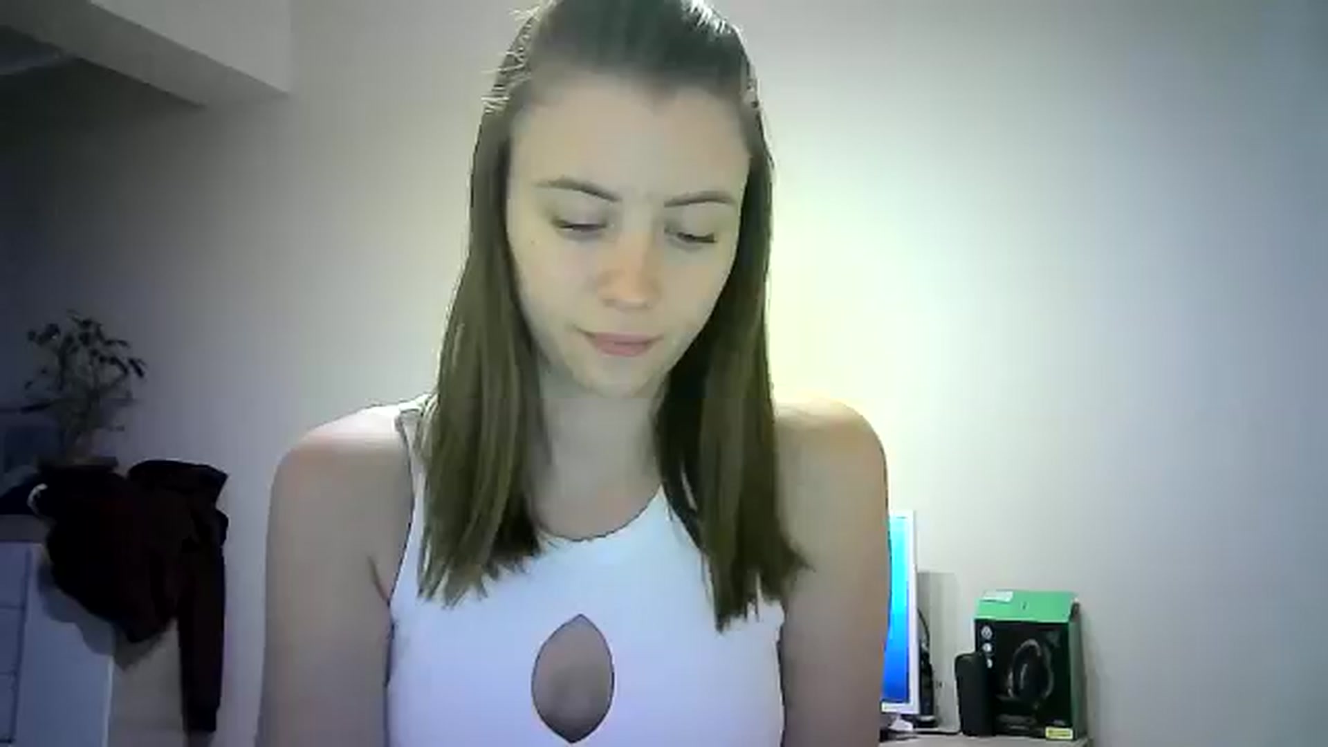 Gallery image thumbnail from Sulfate0's myfreecams stream on, 06/15/2024, 13:47 image 1 of 20