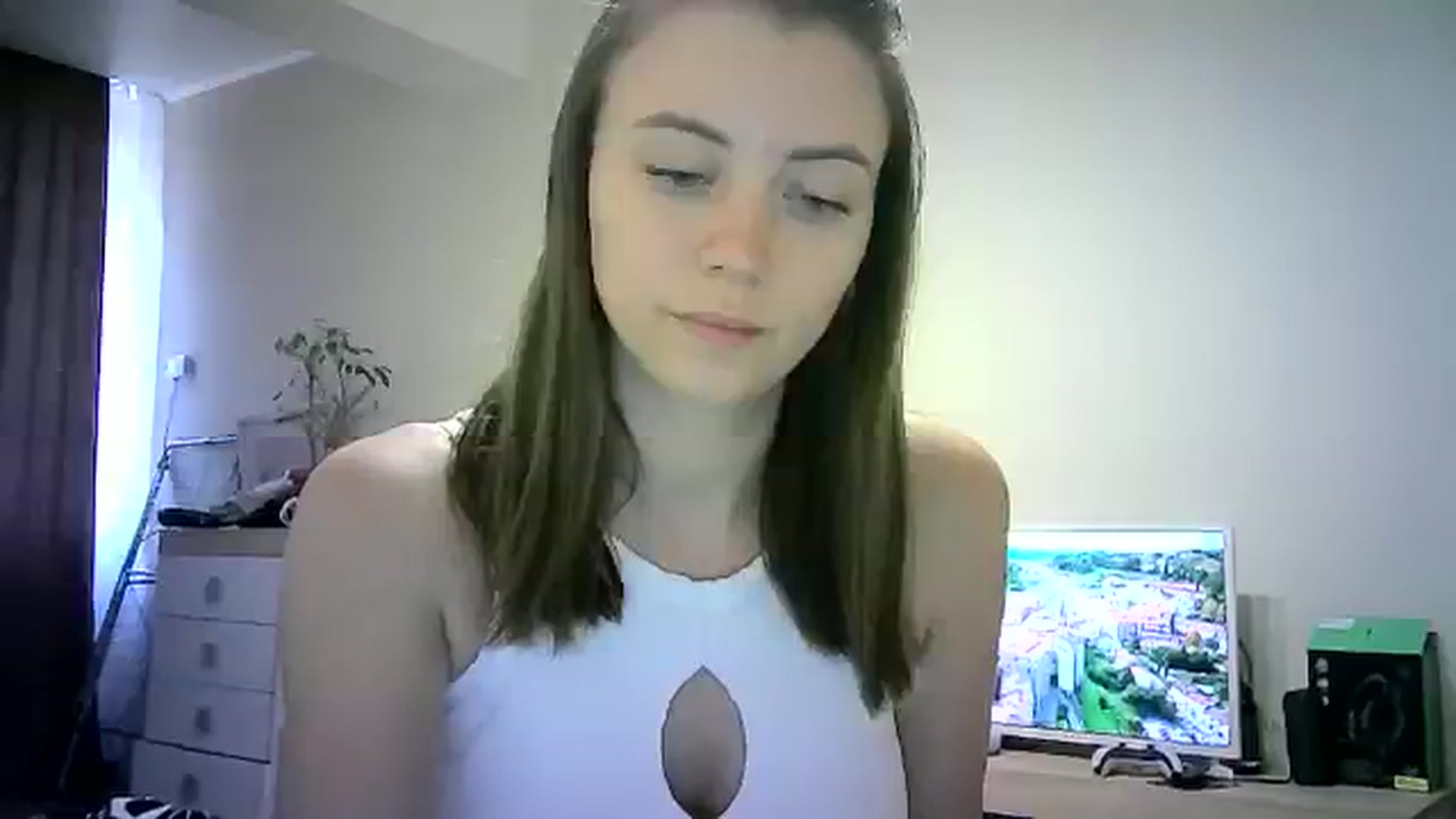 Gallery image thumbnail from Sulfate0's myfreecams stream on, 06/15/2024, 14:38 image 15 of 20