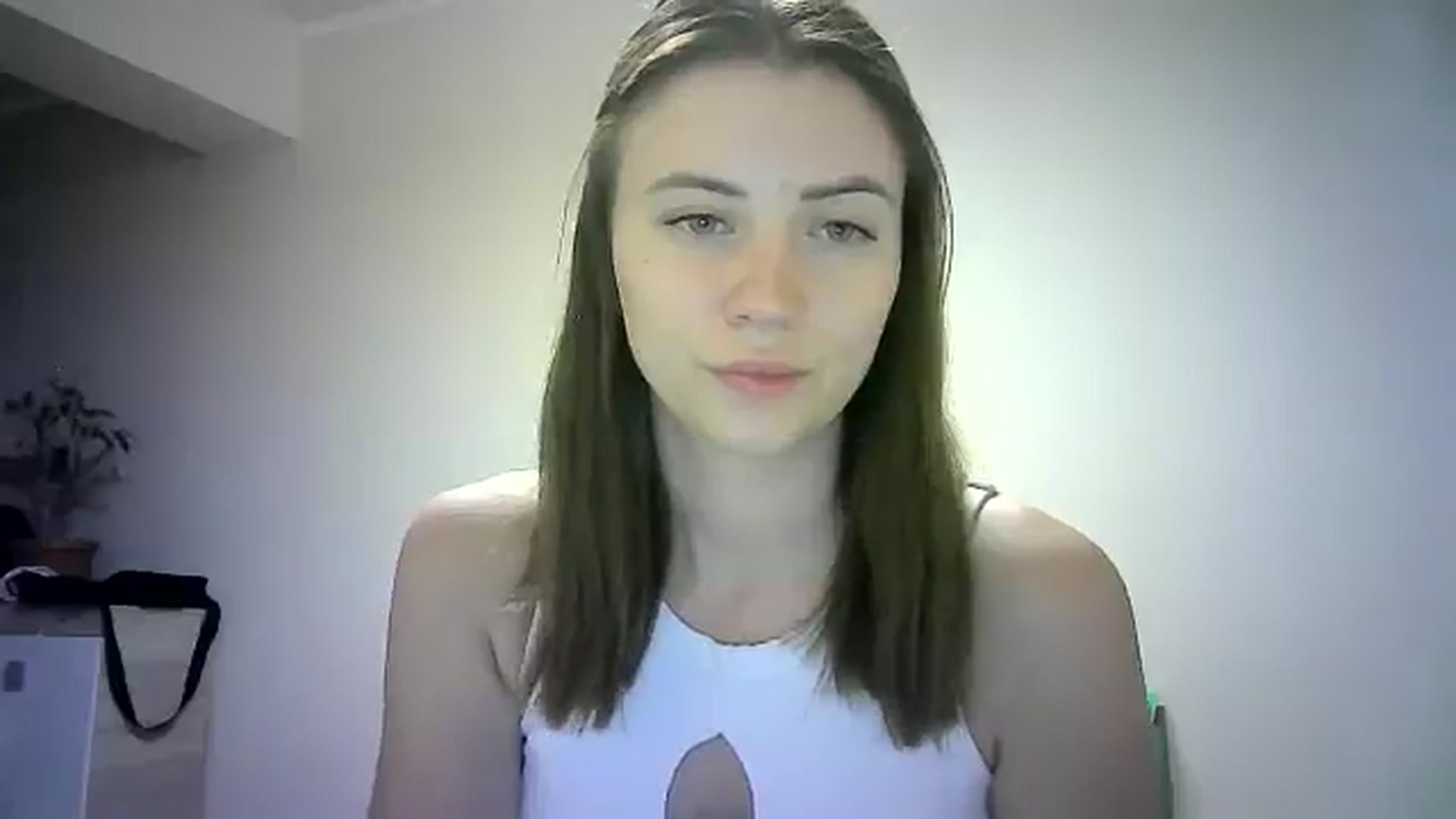 Gallery image thumbnail from Sulfate0's myfreecams stream on, 06/16/2024, 09:14 image 13 of 20