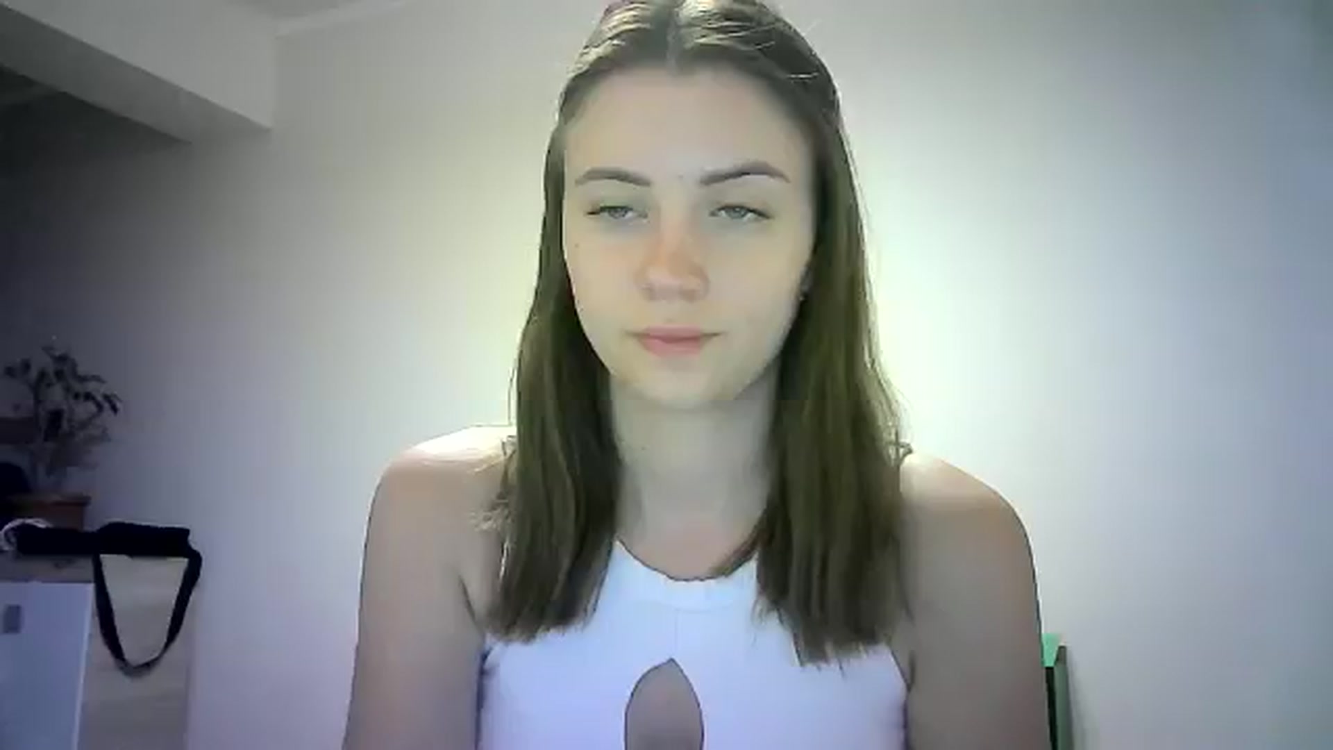 Gallery image thumbnail from Sulfate0's myfreecams stream on, 06/16/2024, 09:14 image 12 of 20