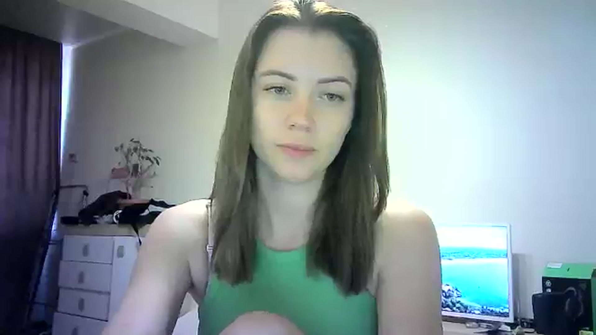 Gallery image thumbnail from Sulfate0's myfreecams stream on, 06/17/2024, 09:35 image 7 of 20