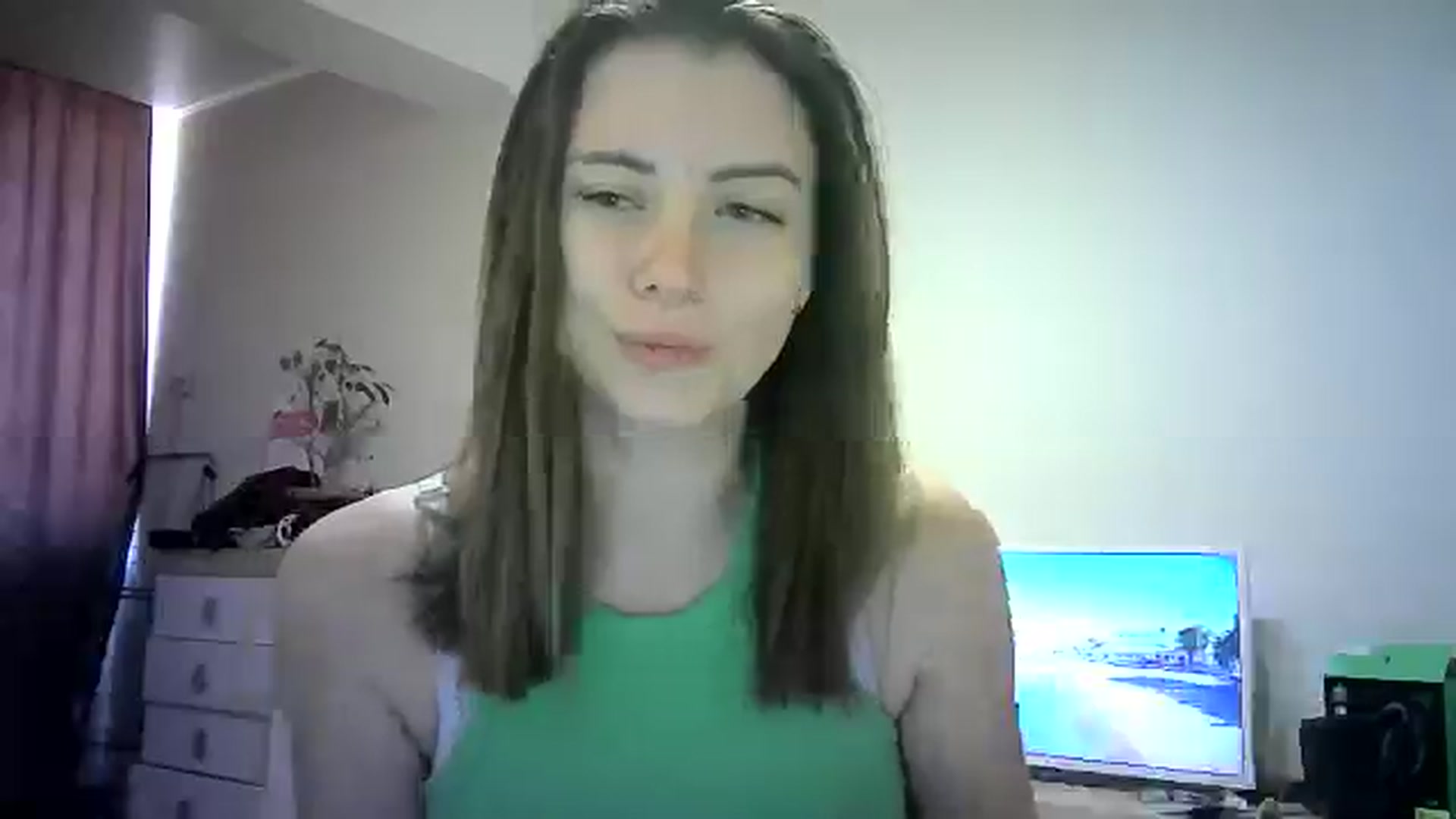 Gallery image thumbnail from Sulfate0's myfreecams stream on, 06/17/2024, 09:35 image 11 of 20