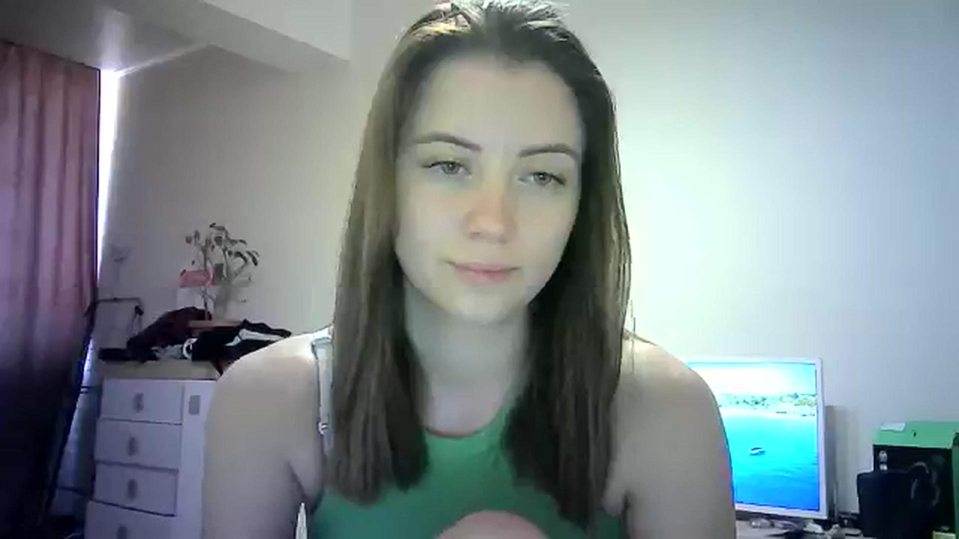 Gallery image thumbnail from Sulfate0's myfreecams stream on, 06/17/2024, 09:35 image 18 of 20