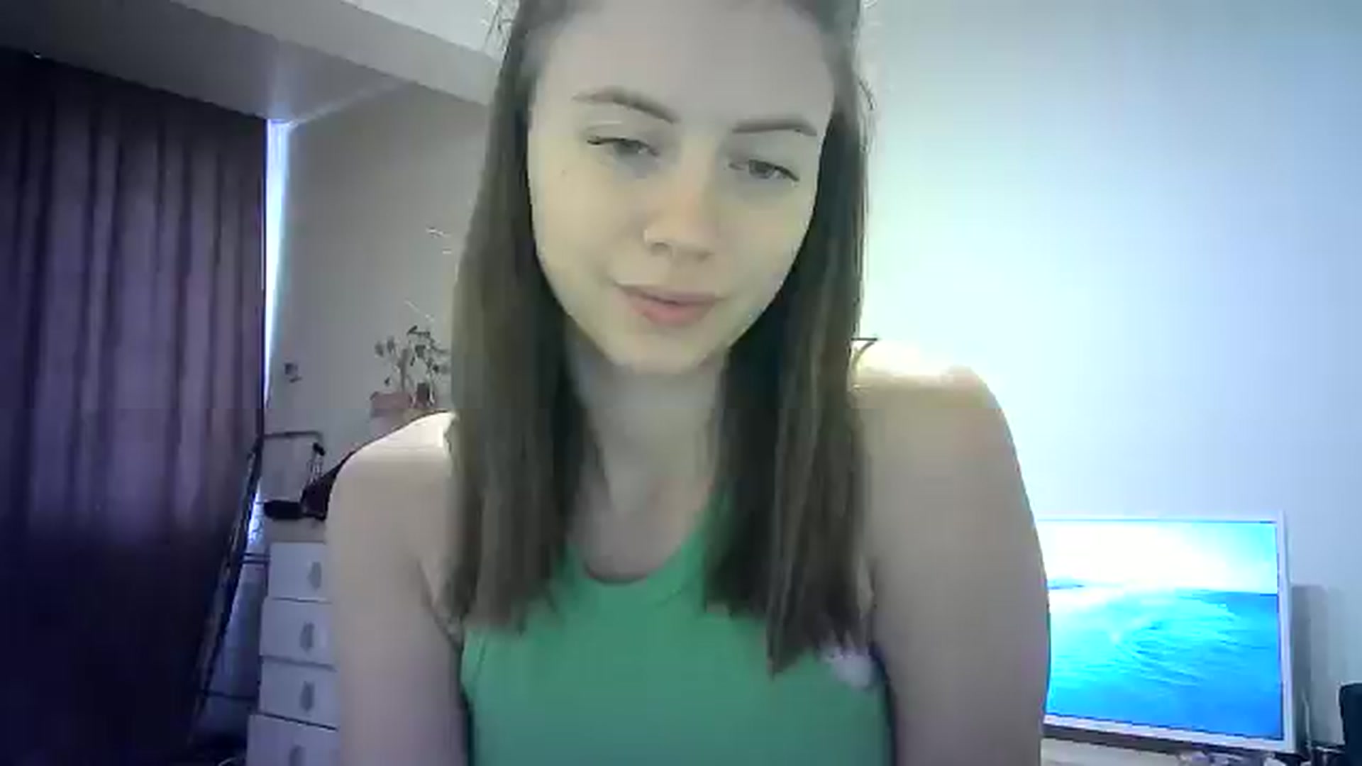 Gallery image thumbnail from Sulfate0's myfreecams stream on, 06/17/2024, 11:37 image 3 of 20