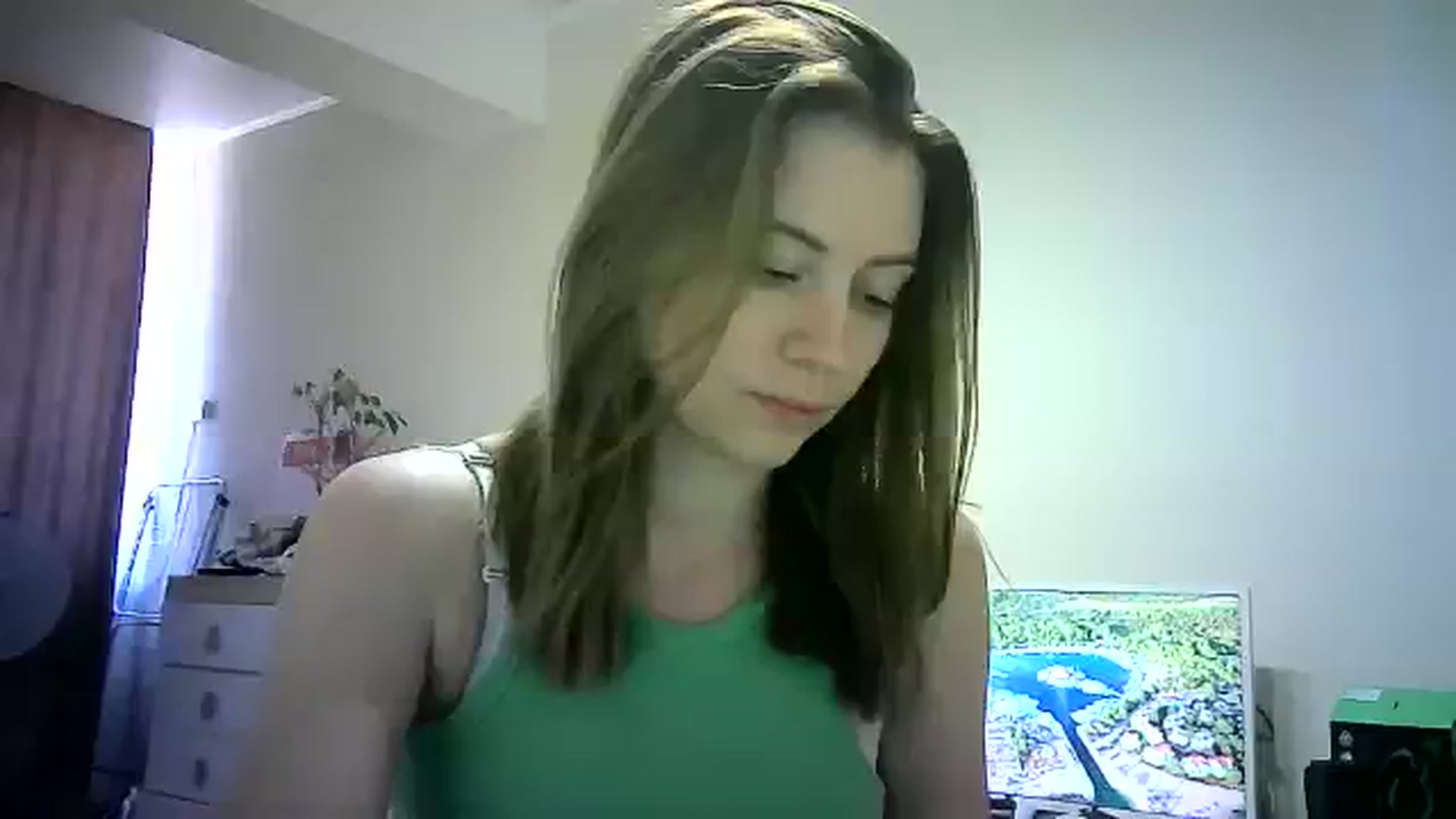 Gallery image thumbnail from Sulfate0's myfreecams stream on, 06/20/2024, 09:22 image 10 of 20