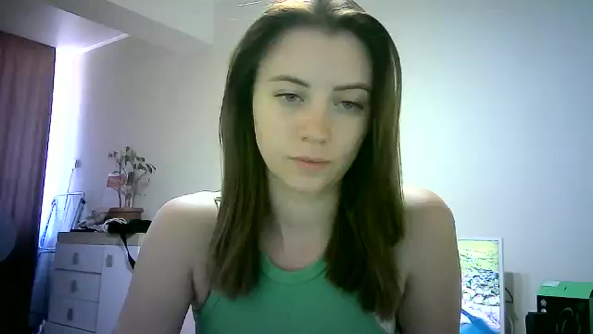 Gallery image thumbnail from Sulfate0's myfreecams stream on, 06/20/2024, 09:22 image 3 of 20