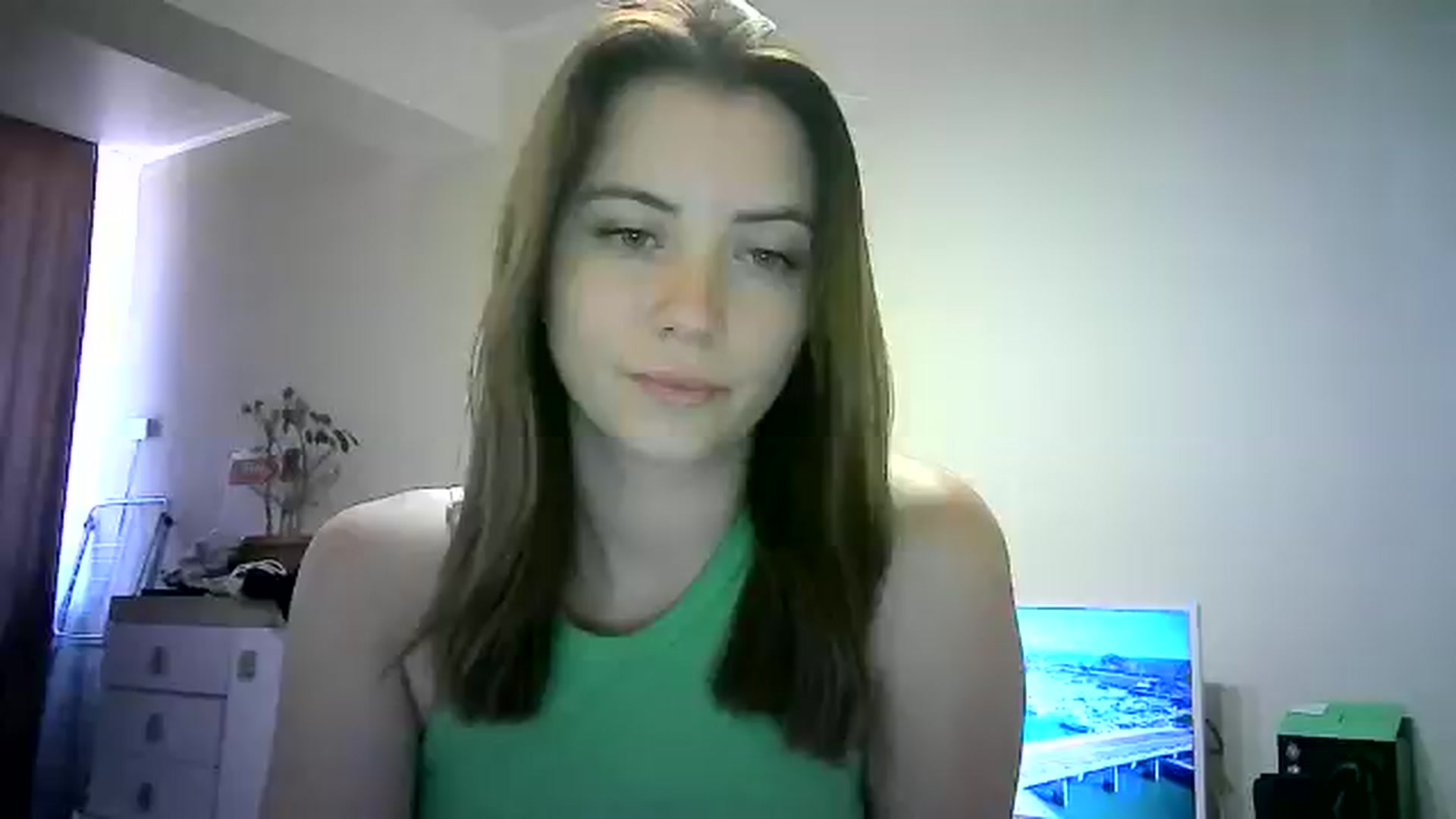 Gallery image thumbnail from Sulfate0's myfreecams stream on, 06/20/2024, 09:57 image 18 of 20