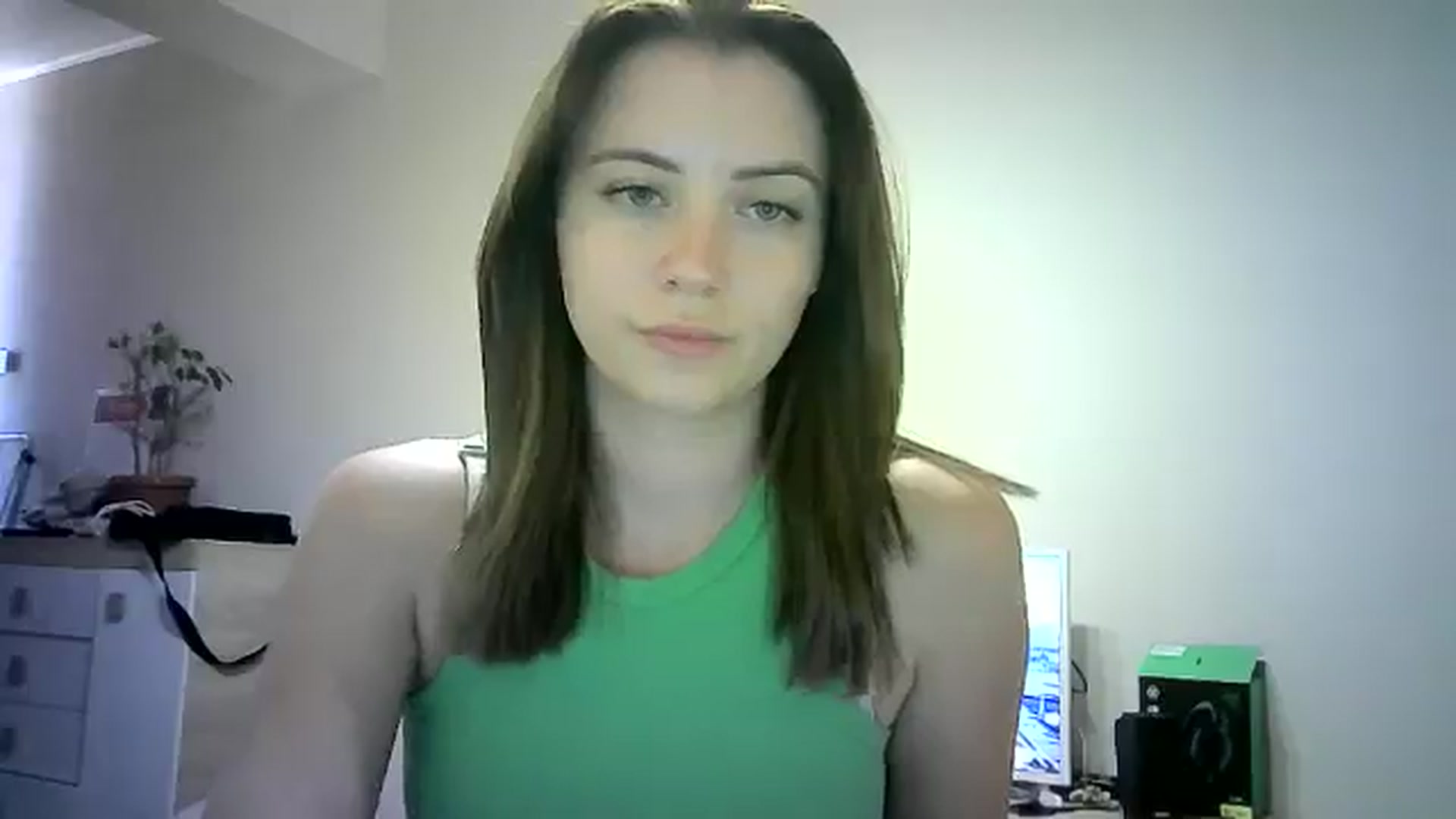 Gallery image thumbnail from Sulfate0's myfreecams stream on, 06/20/2024, 09:57 image 8 of 20