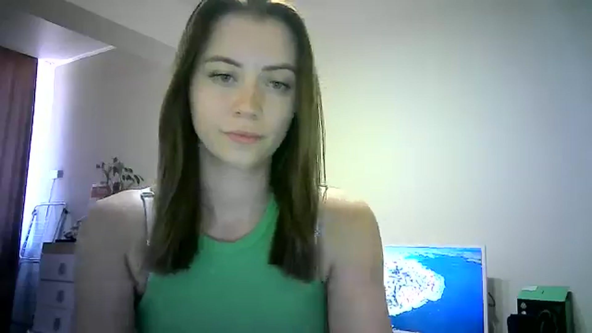 Gallery image thumbnail from Sulfate0's myfreecams stream on, 06/20/2024, 09:57 image 15 of 20