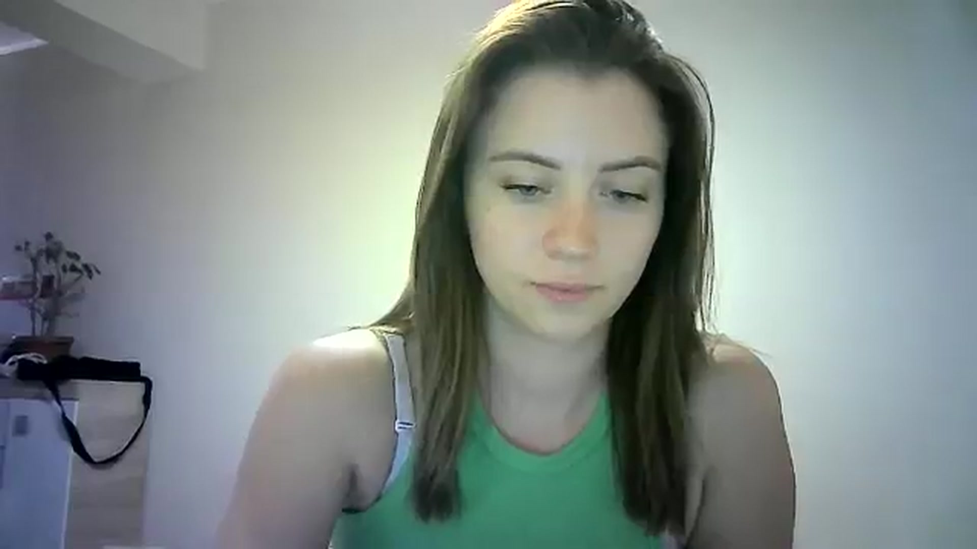 Gallery image thumbnail from Sulfate0's myfreecams stream on, 06/20/2024, 11:38 image 14 of 20