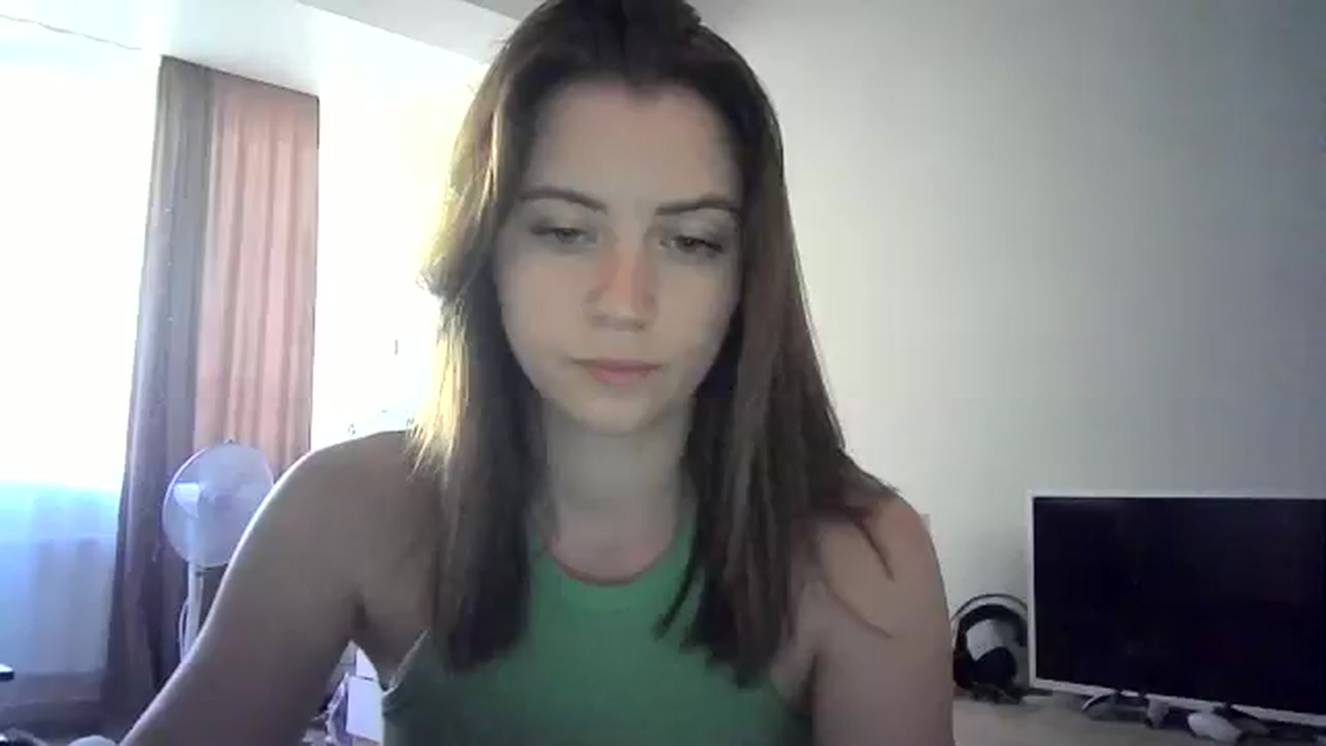 Gallery image thumbnail from Sulfate0's myfreecams stream on, 06/20/2024, 13:24 image 17 of 20