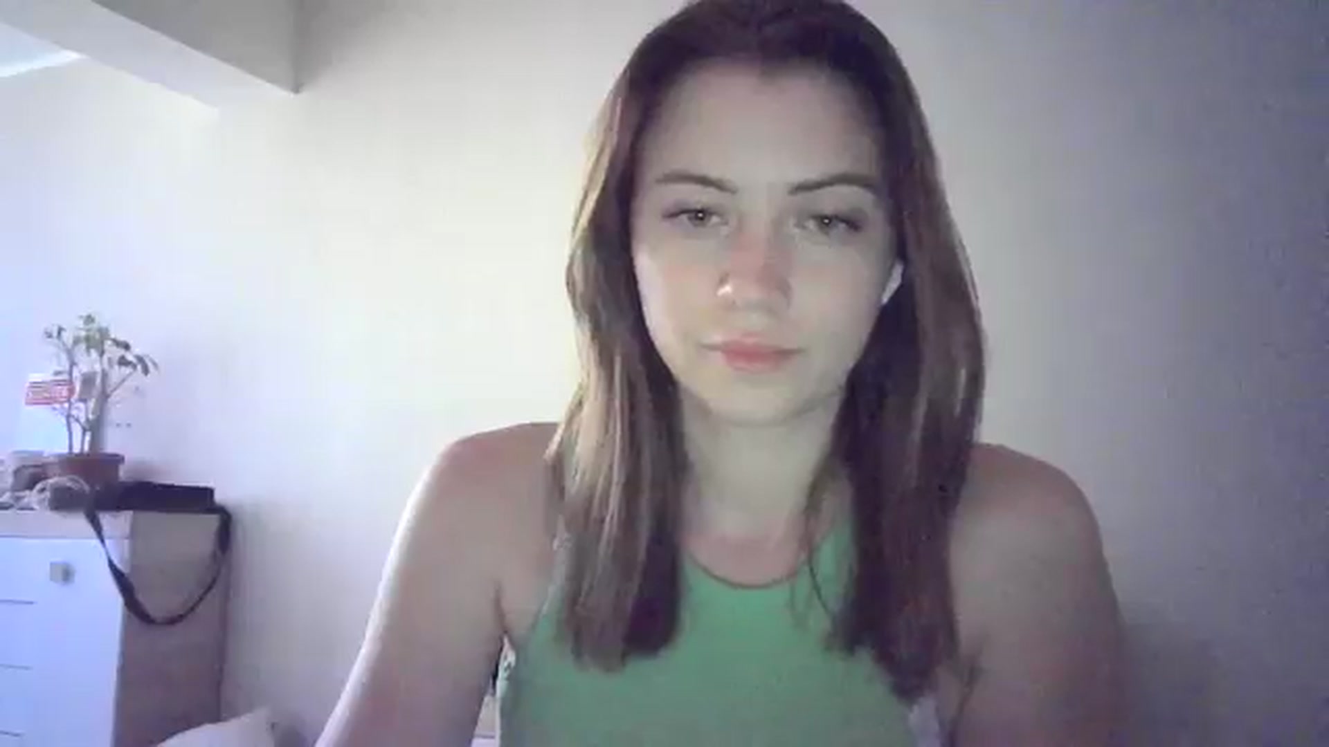 Gallery image thumbnail from Sulfate0's myfreecams stream on, 06/20/2024, 14:44 image 14 of 20