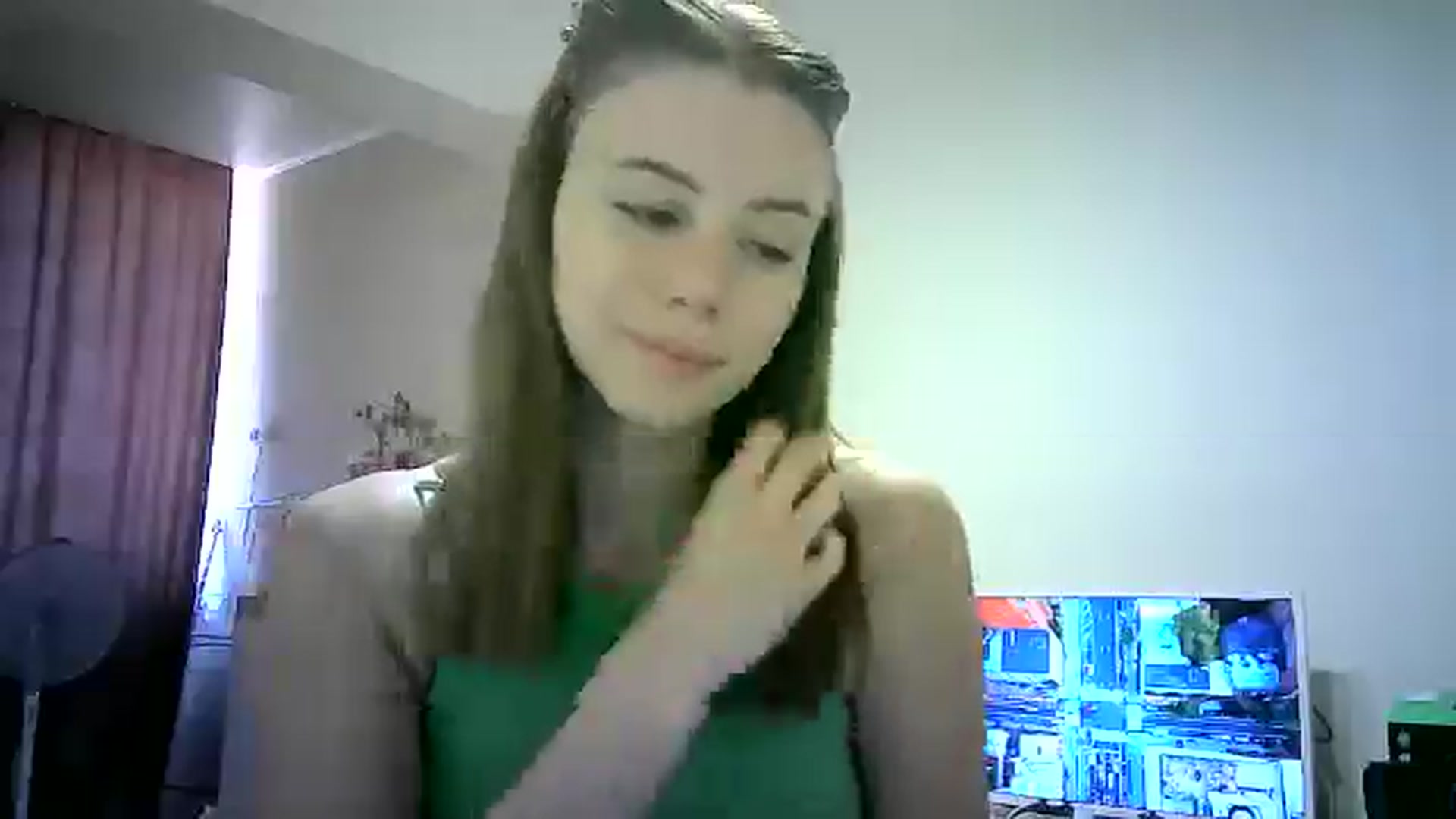 Gallery image thumbnail from Sulfate0's myfreecams stream on, 06/21/2024, 09:38 image 8 of 20
