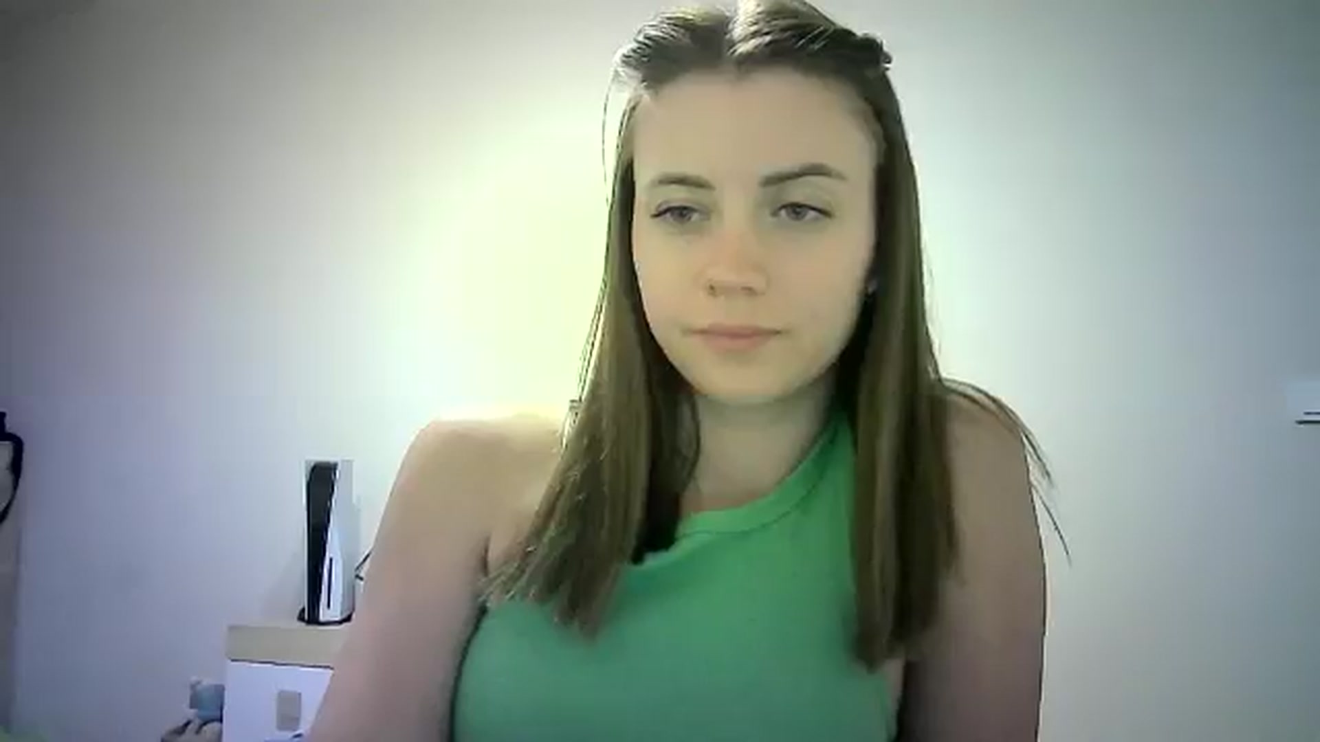 Gallery image thumbnail from Sulfate0's myfreecams stream on, 06/21/2024, 10:21 image 10 of 20