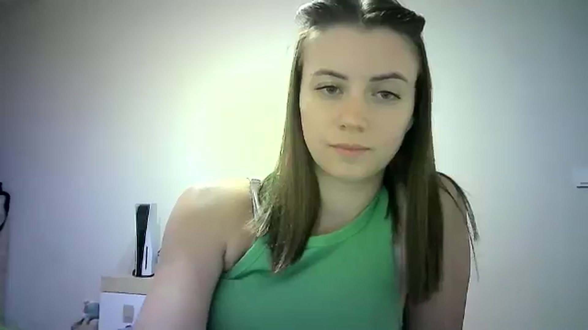 Gallery image thumbnail from Sulfate0's myfreecams stream on, 06/21/2024, 10:21 image 13 of 20