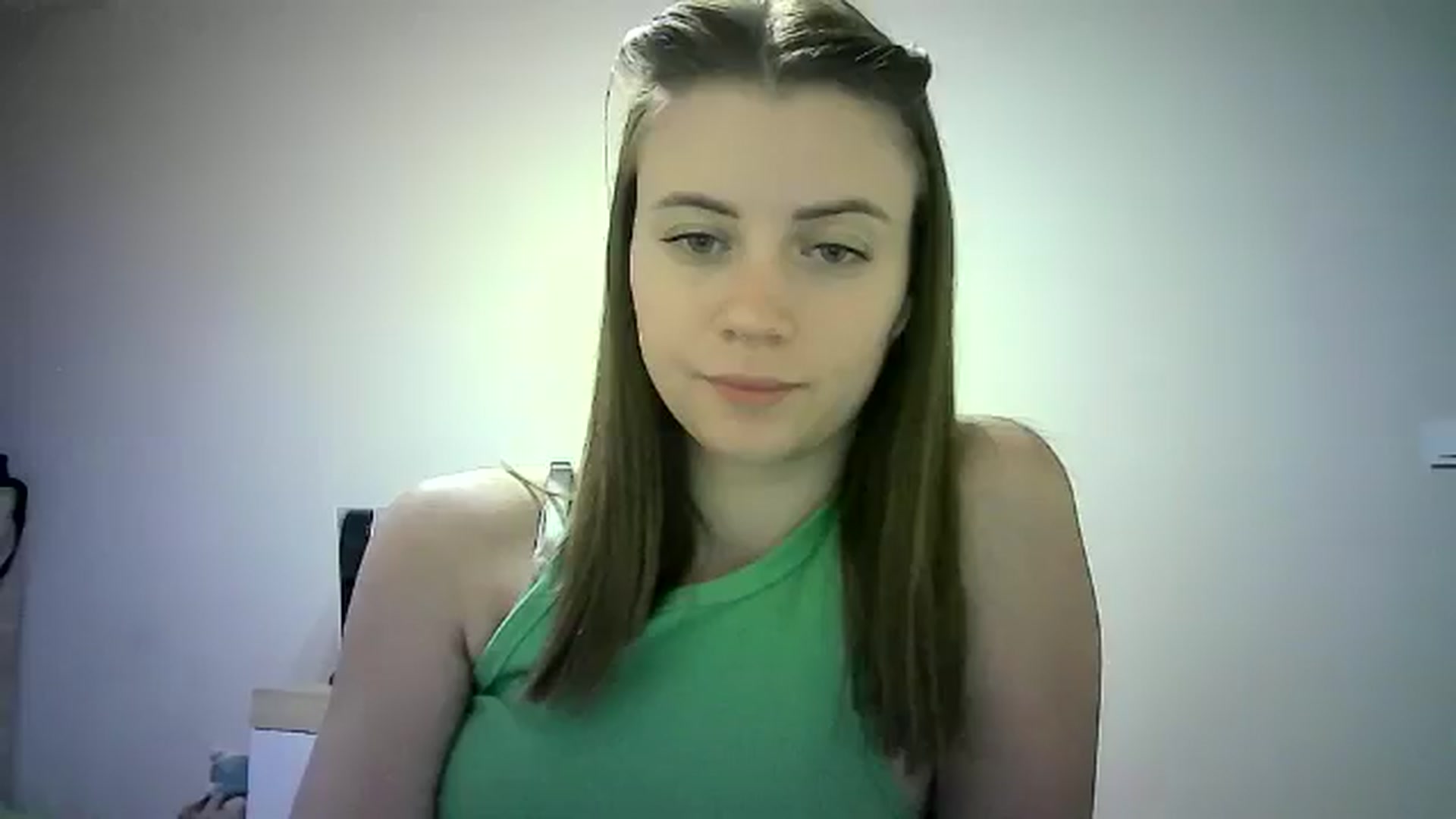 Gallery image thumbnail from Sulfate0's myfreecams stream on, 06/21/2024, 10:21 image 7 of 20