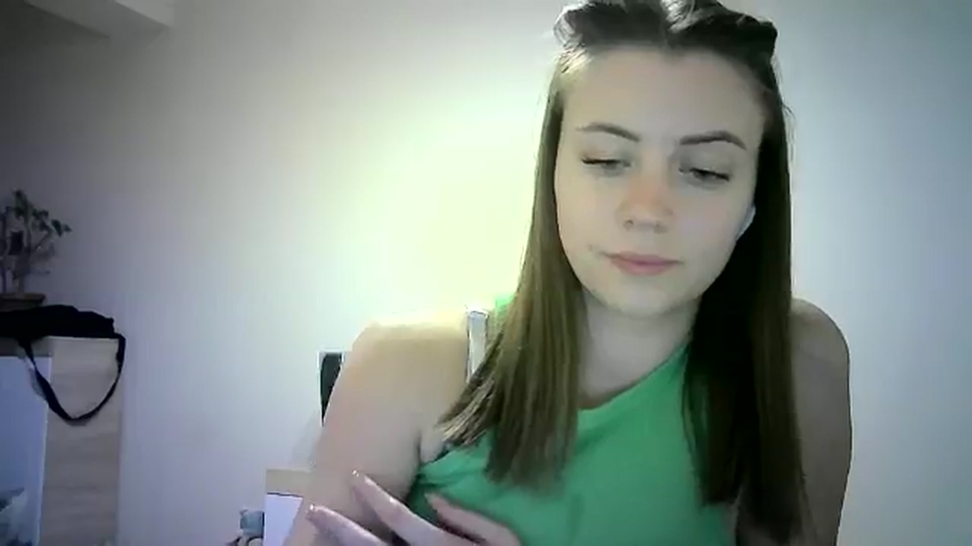 Gallery image thumbnail from Sulfate0's myfreecams stream on, 06/21/2024, 11:27 image 9 of 20