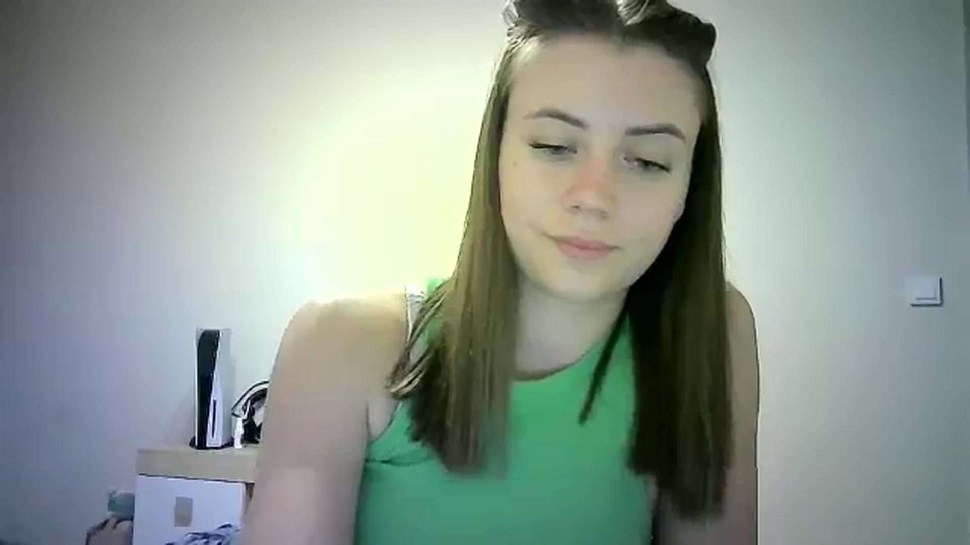 Gallery image thumbnail from Sulfate0's myfreecams stream on, 06/21/2024, 11:44 image 6 of 20