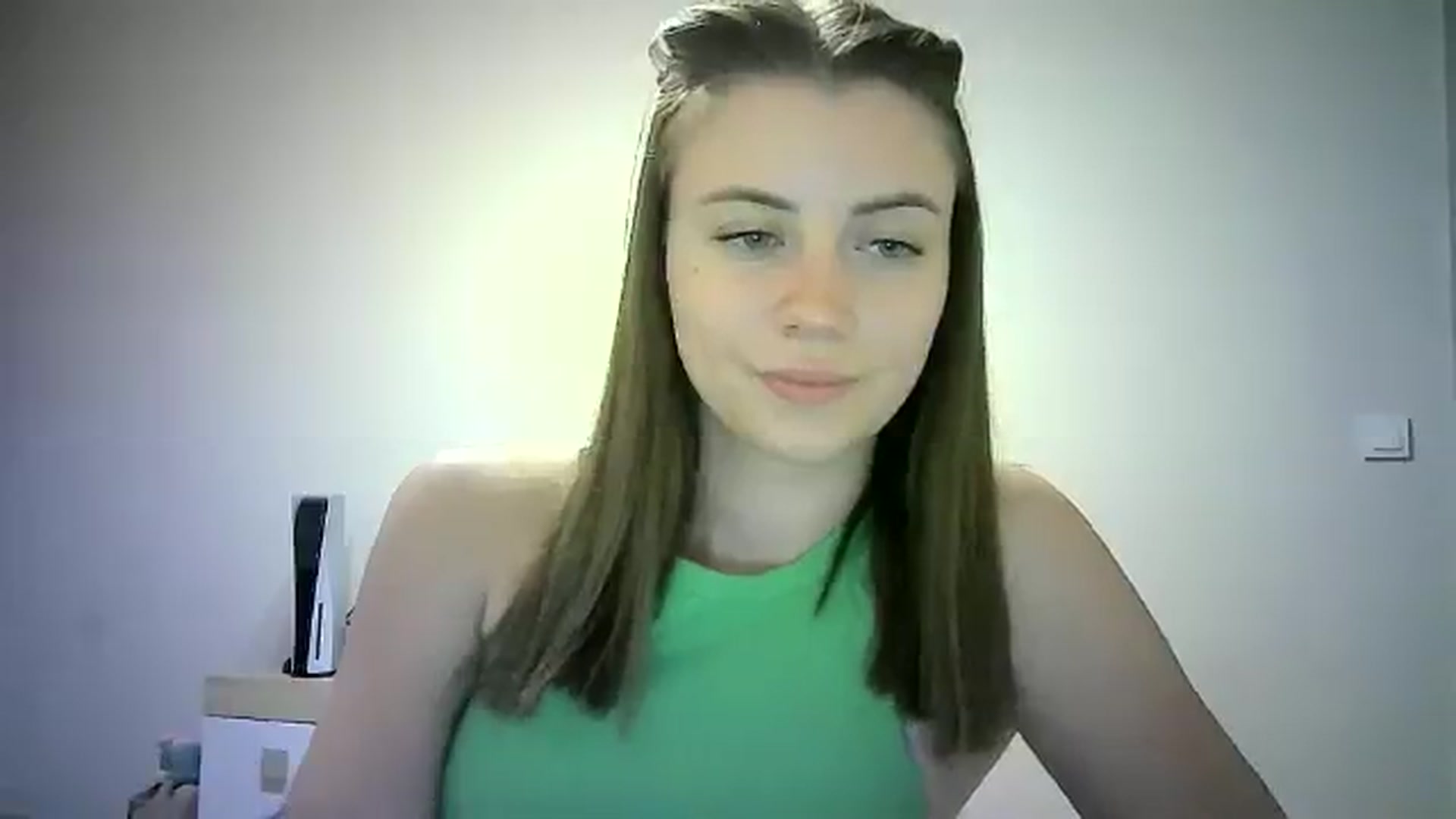 Gallery image thumbnail from Sulfate0's myfreecams stream on, 06/21/2024, 11:44 image 7 of 20