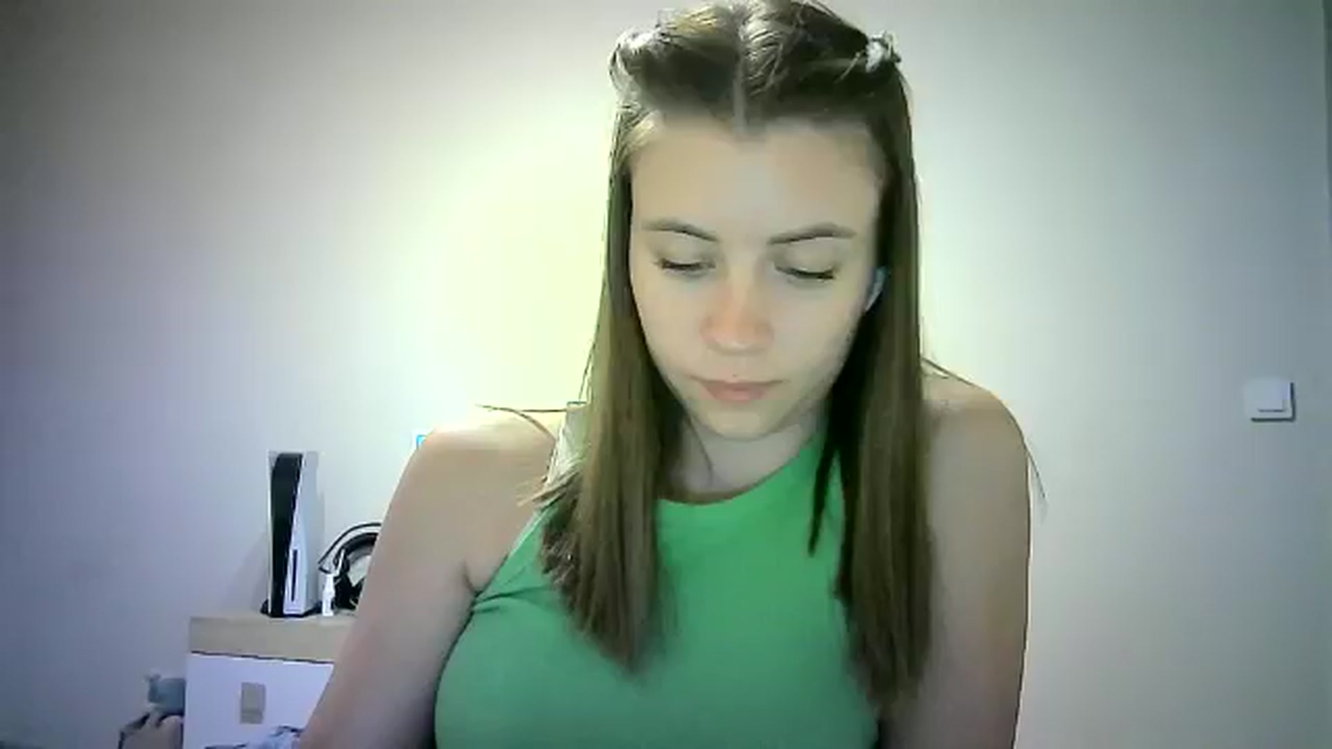 Gallery image thumbnail from Sulfate0's myfreecams stream on, 06/21/2024, 11:44 image 1 of 20