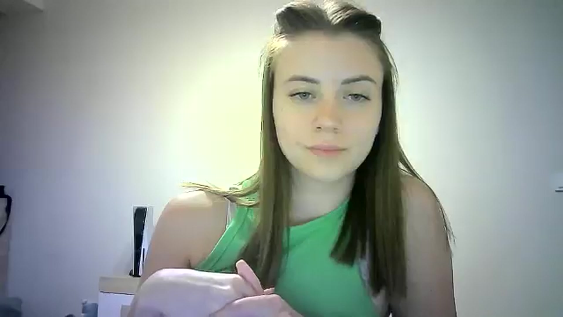 Gallery image thumbnail from Sulfate0's myfreecams stream on, 06/21/2024, 13:08 image 9 of 20