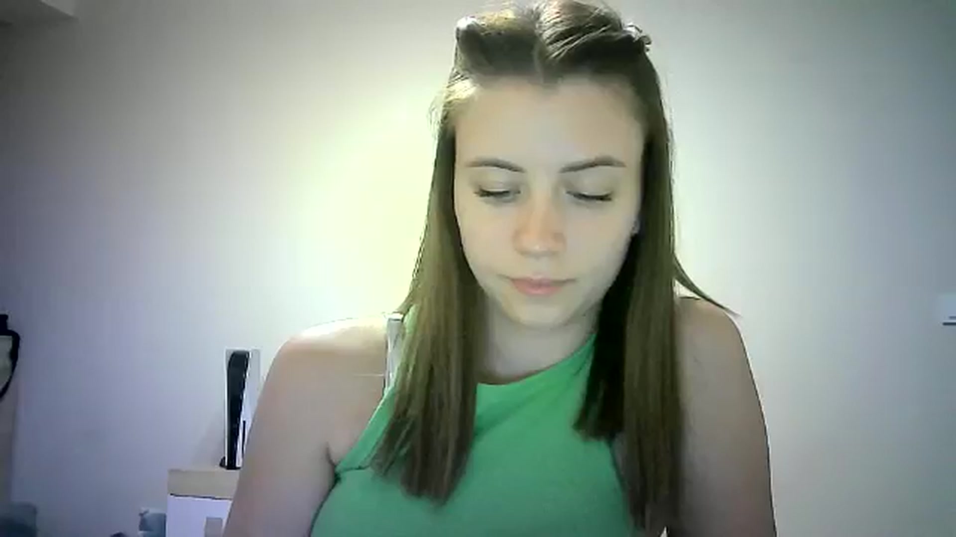 Gallery image thumbnail from Sulfate0's myfreecams stream on, 06/21/2024, 13:08 image 11 of 20
