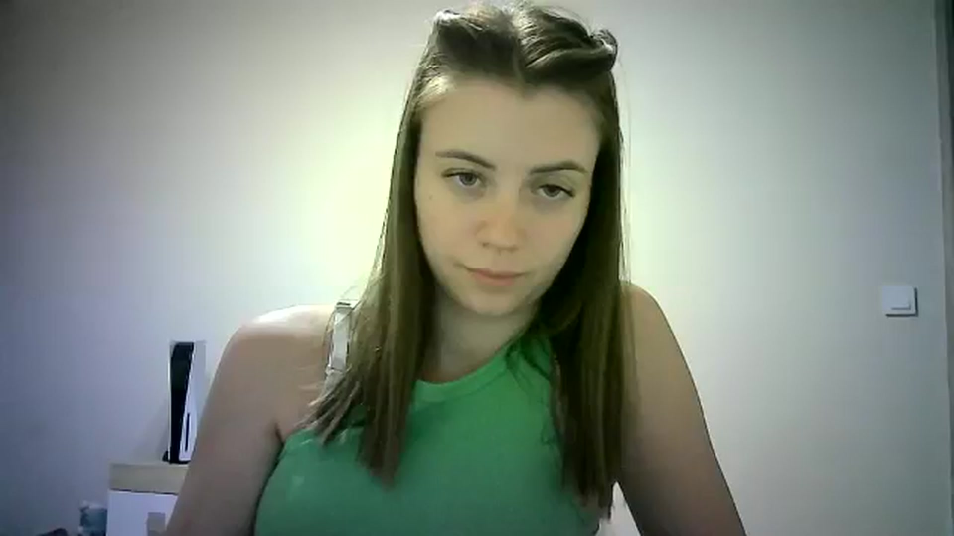 Gallery image thumbnail from Sulfate0's myfreecams stream on, 06/21/2024, 13:42 image 19 of 20