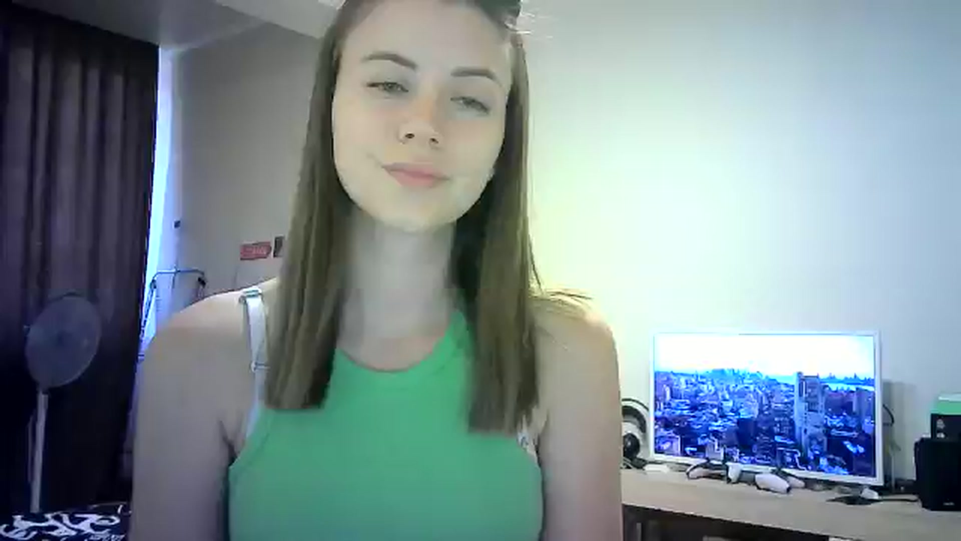 Gallery image thumbnail from Sulfate0's myfreecams stream on, 06/21/2024, 15:04 image 8 of 20