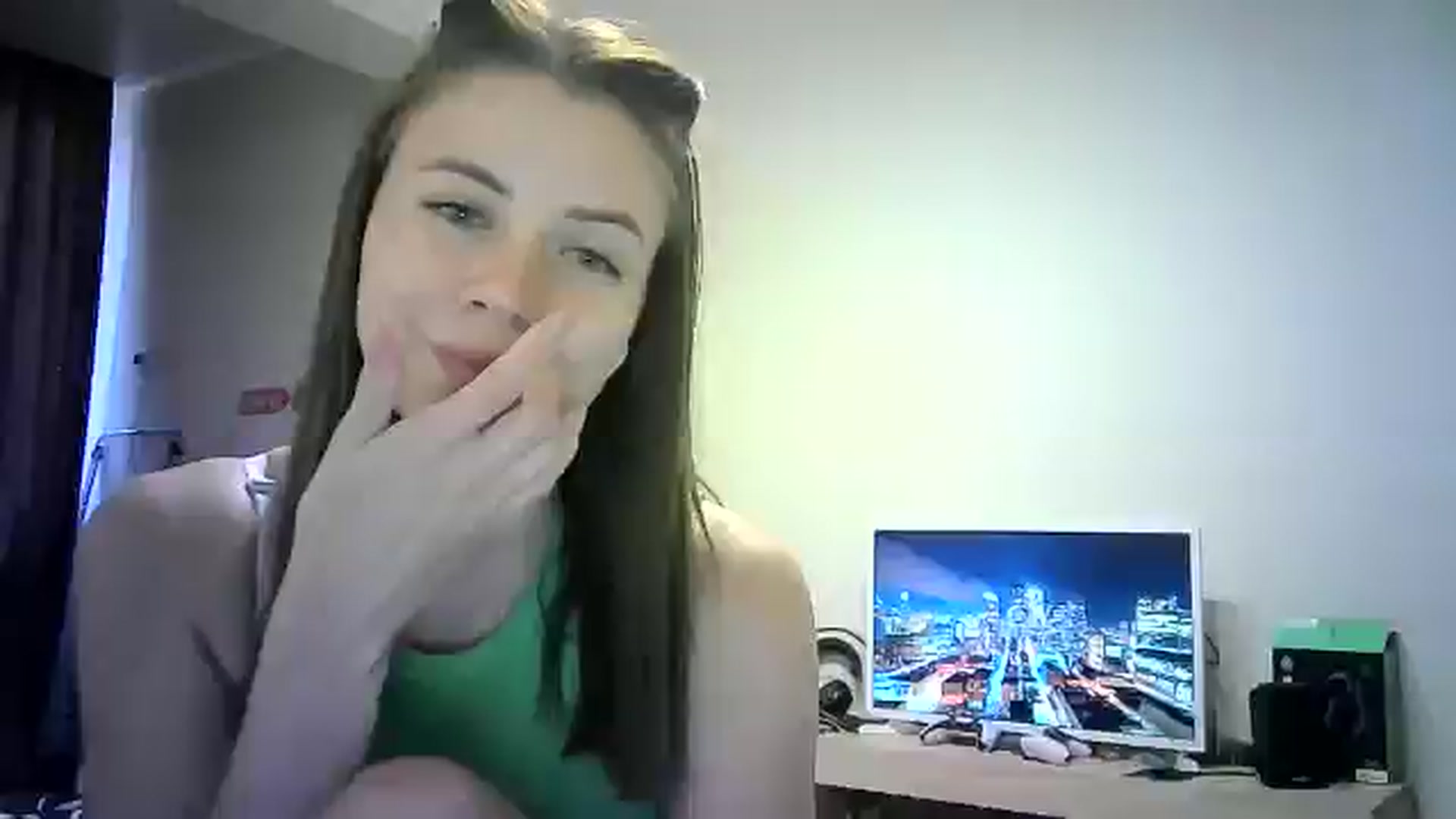 Gallery image thumbnail from Sulfate0's myfreecams stream on, 06/21/2024, 15:04 image 1 of 20