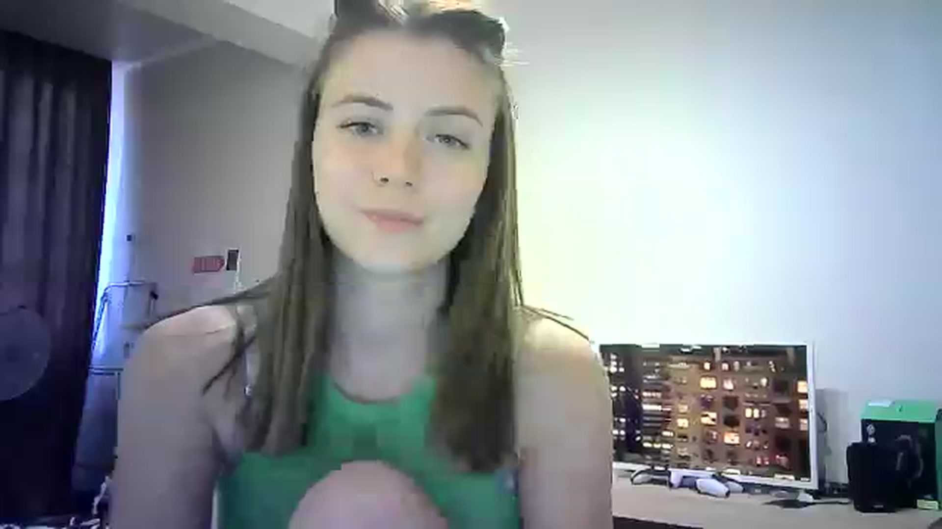 Gallery image thumbnail from Sulfate0's myfreecams stream on, 06/21/2024, 15:04 image 5 of 20