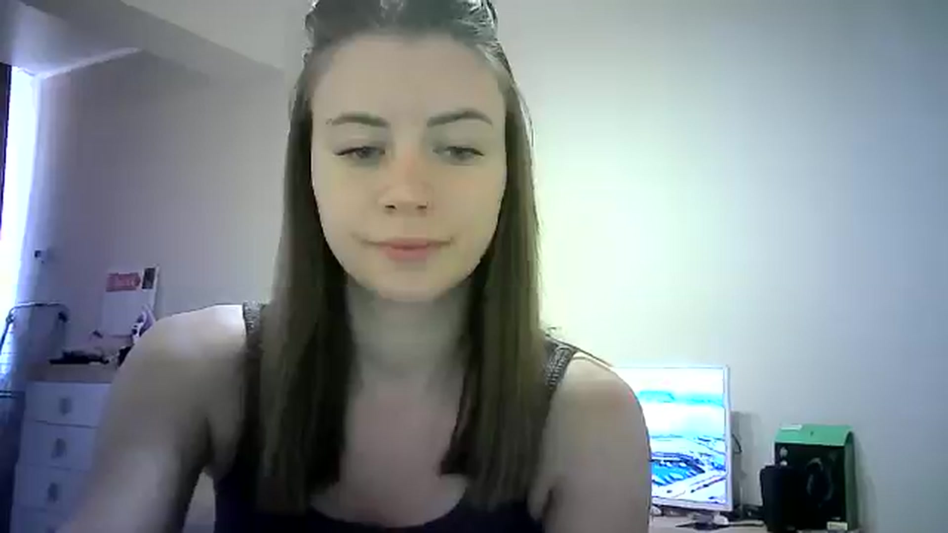 Gallery image thumbnail from Sulfate0's myfreecams stream on, 06/22/2024, 07:12 image 3 of 20
