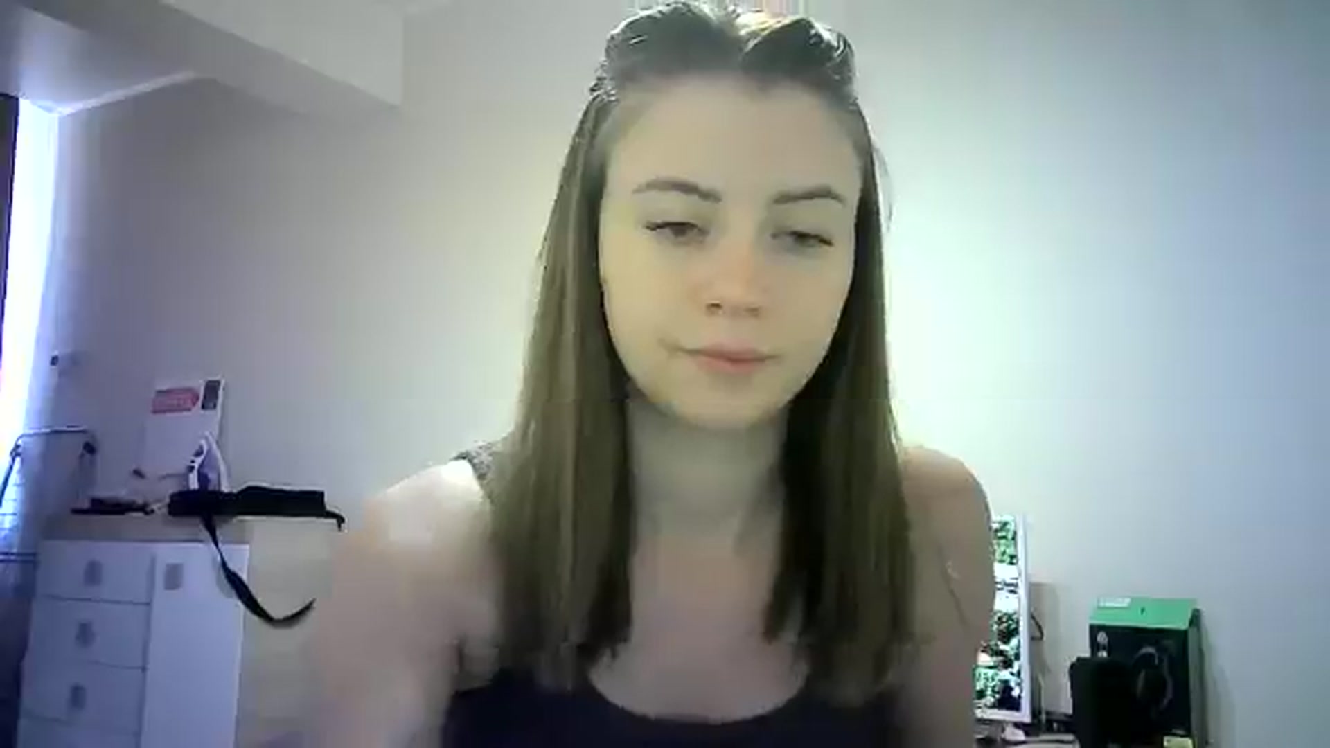 Gallery image thumbnail from Sulfate0's myfreecams stream on, 06/22/2024, 07:12 image 8 of 20