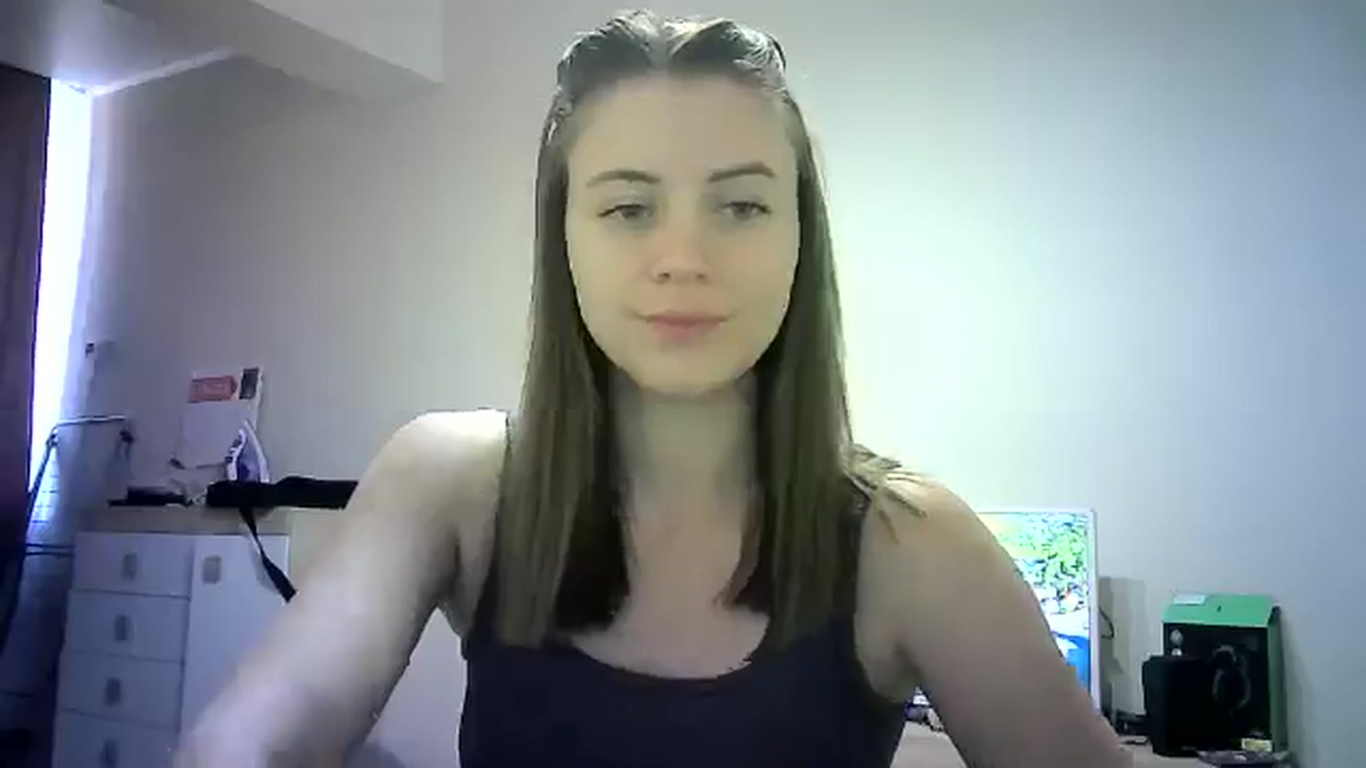 Gallery image thumbnail from Sulfate0's myfreecams stream on, 06/22/2024, 07:34 image 13 of 20