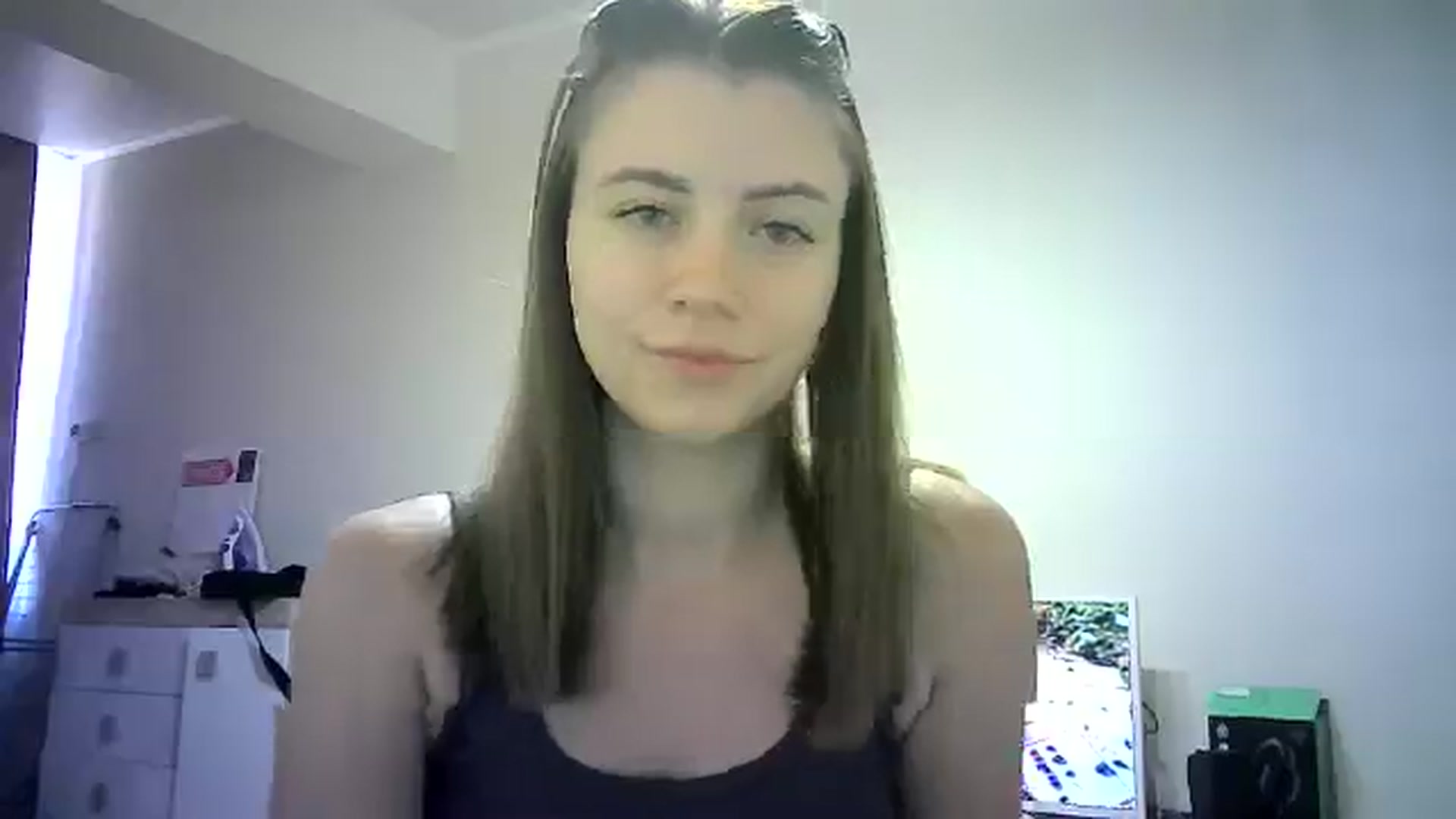 Gallery image thumbnail from Sulfate0's myfreecams stream on, 06/22/2024, 07:53 image 17 of 20