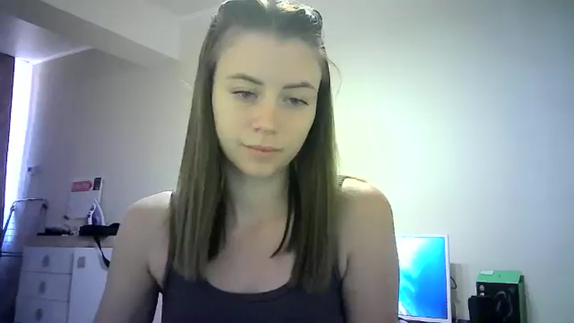 Gallery image thumbnail from Sulfate0's myfreecams stream on, 06/22/2024, 07:53 image 20 of 20
