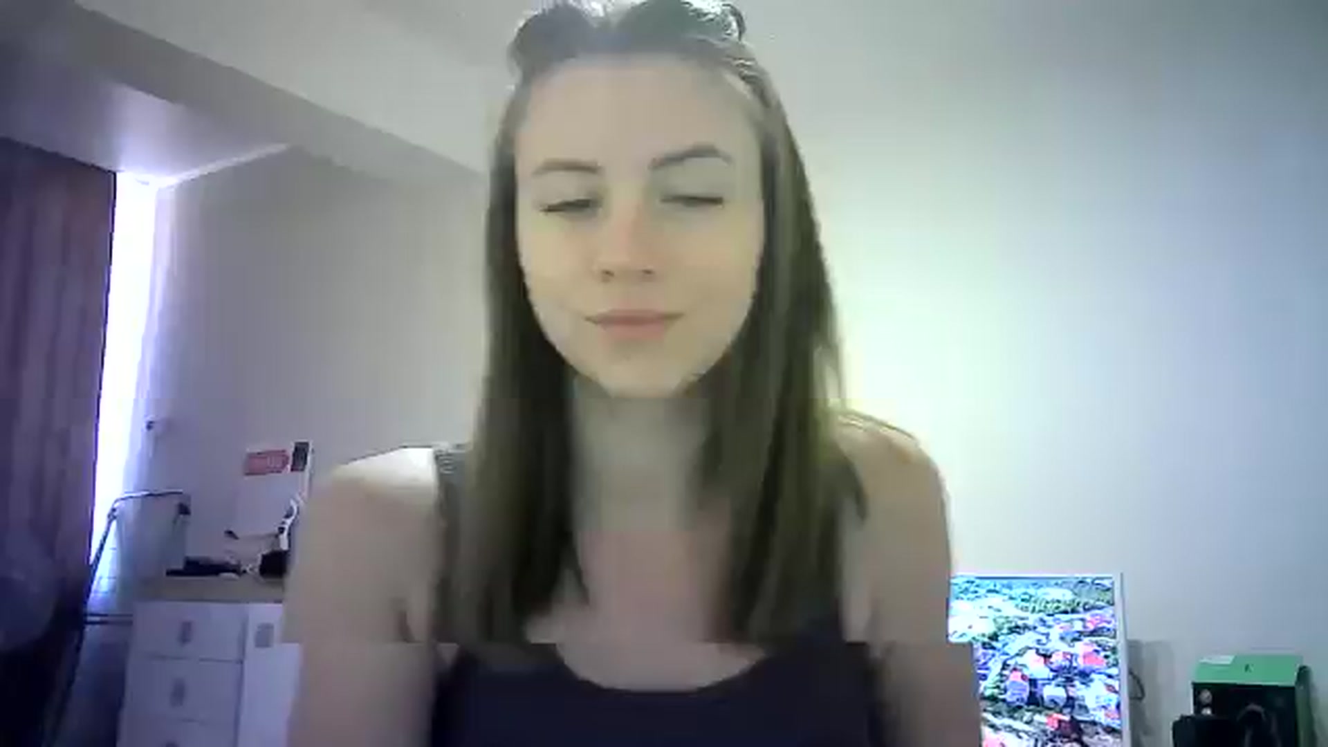 Gallery image thumbnail from Sulfate0's myfreecams stream on, 06/22/2024, 07:53 image 16 of 20