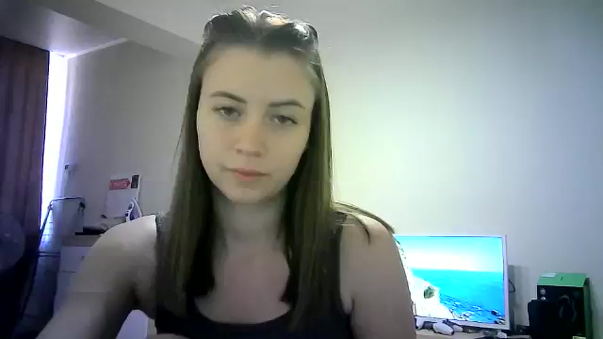 Gallery image thumbnail from Sulfate0's myfreecams stream on, 06/22/2024, 07:53 image 11 of 20