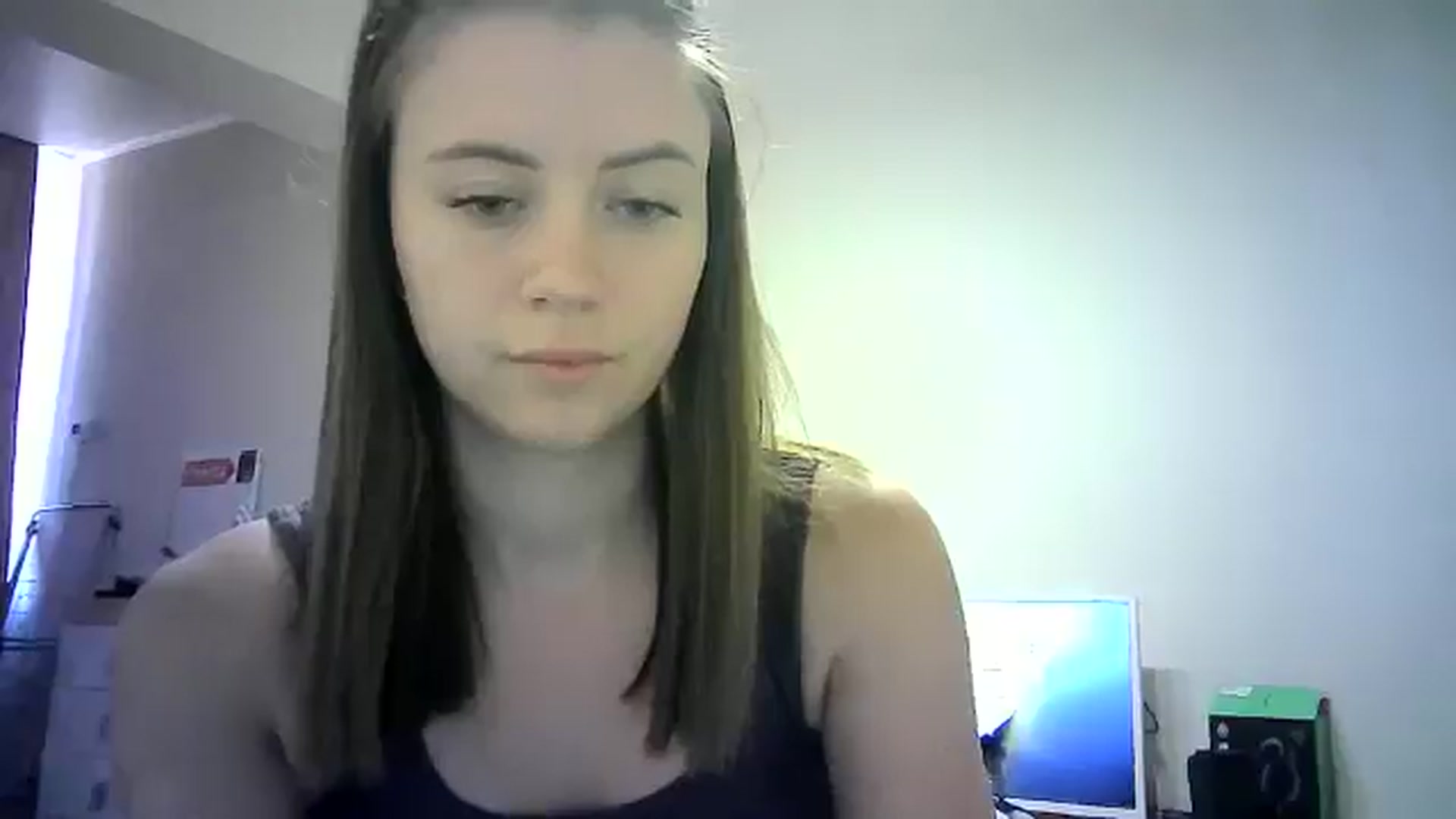 Gallery image thumbnail from Sulfate0's myfreecams stream on, 06/22/2024, 07:53 image 19 of 20
